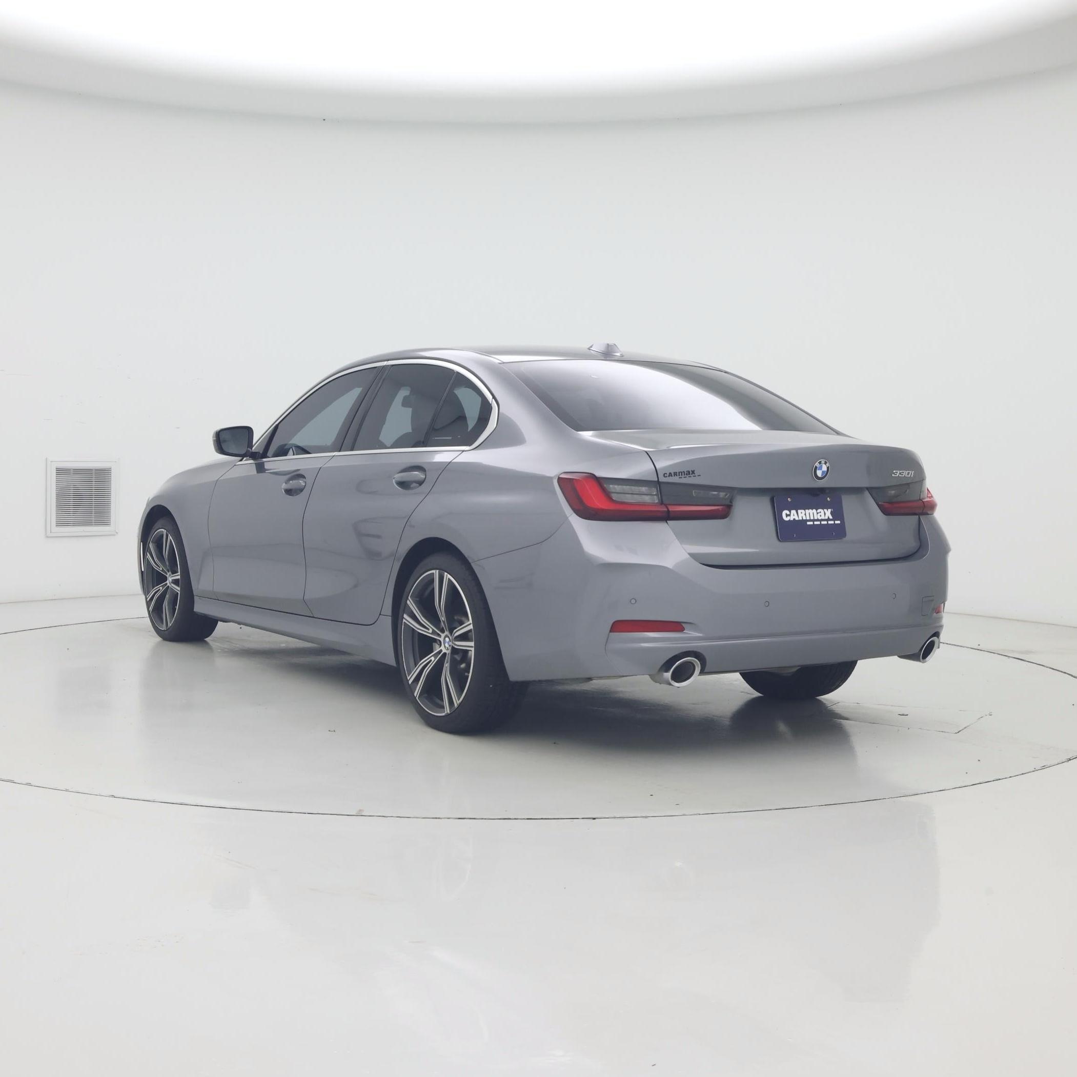 Thumbnail: 2024 BMW 3 Series - 2