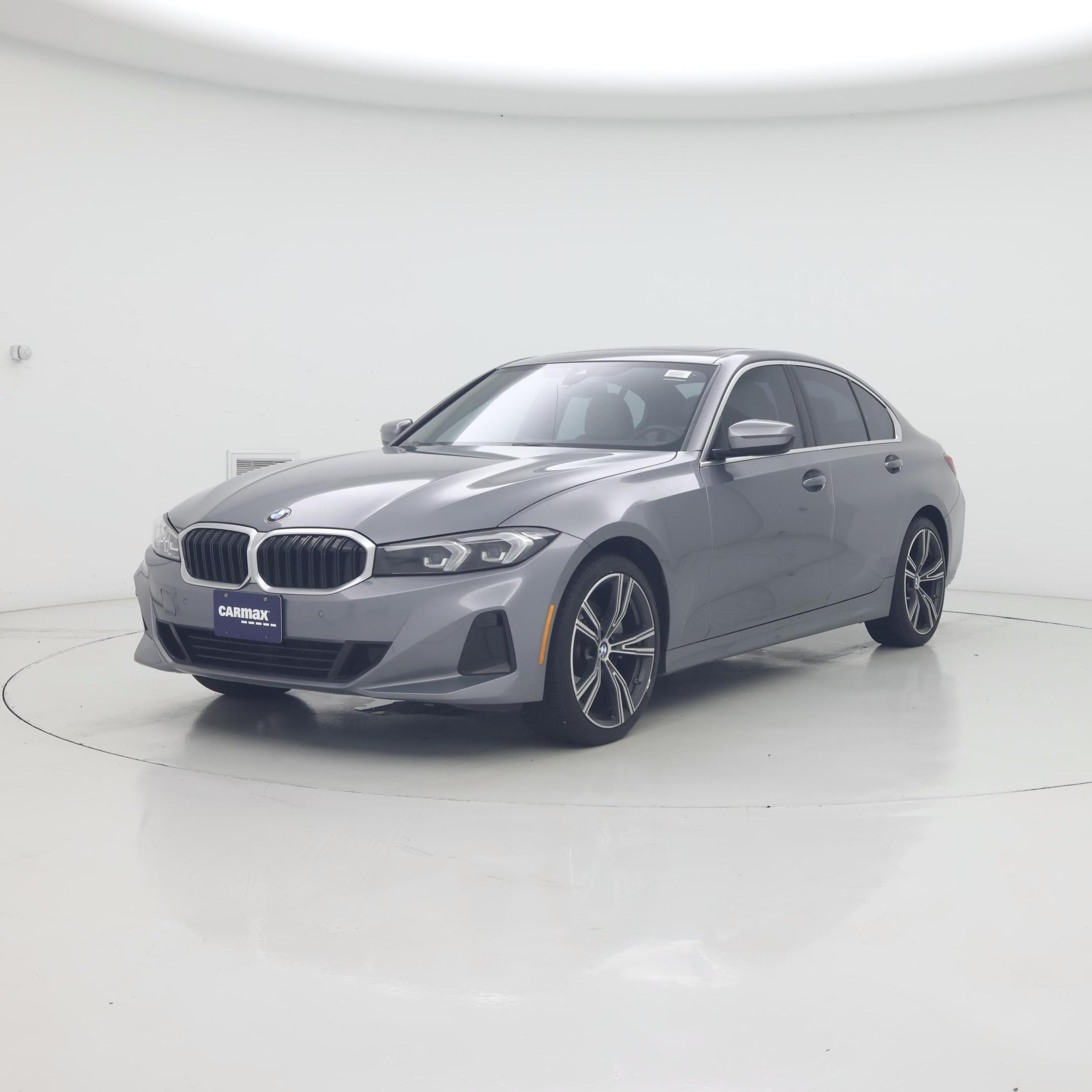 Thumbnail: 2024 BMW 3 Series - 4