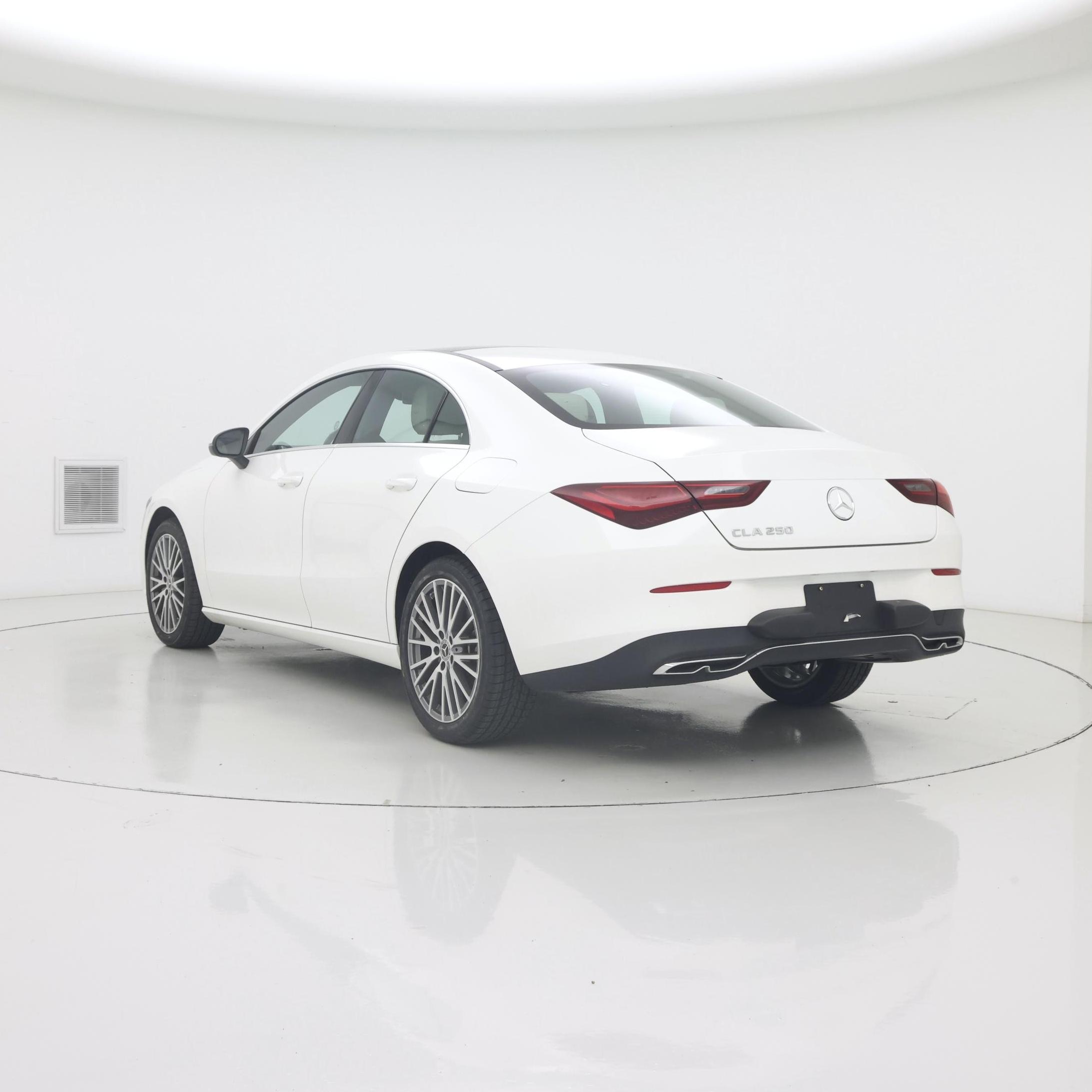 Thumbnail: 2025 Mercedes-Benz CLA - 2