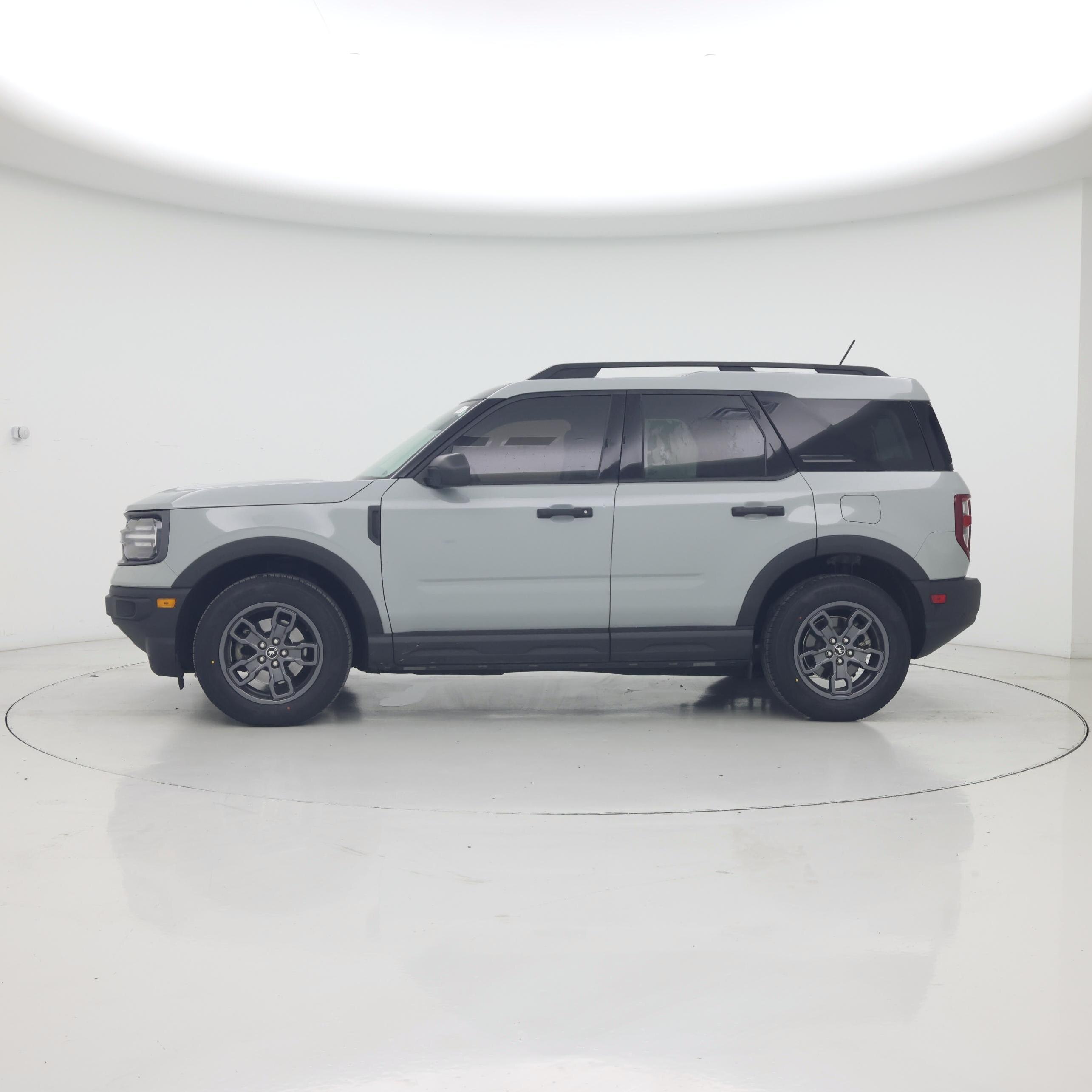 Thumbnail: 2022 Ford Bronco Sport - 3