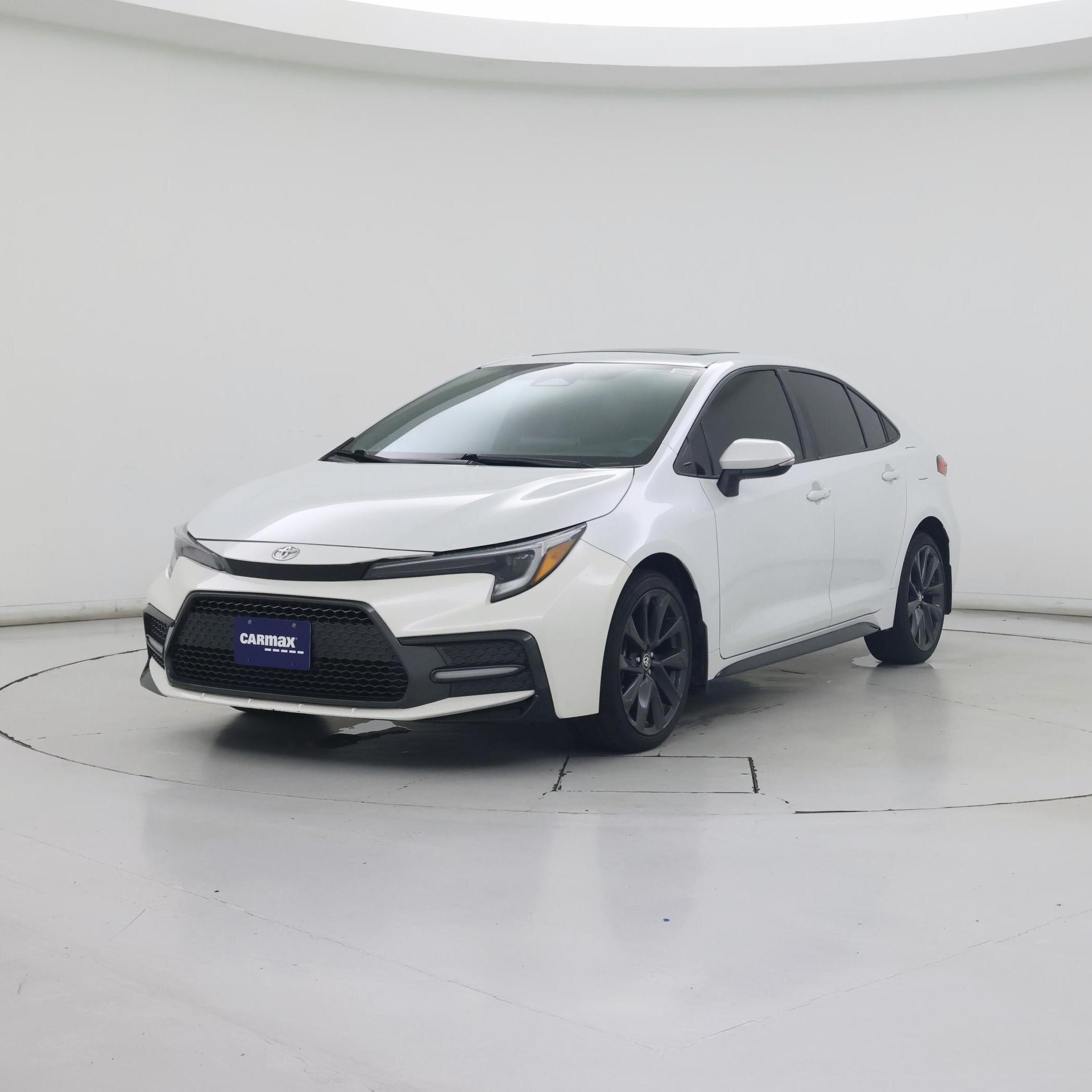 Thumbnail: 2023 Toyota Corolla - 4