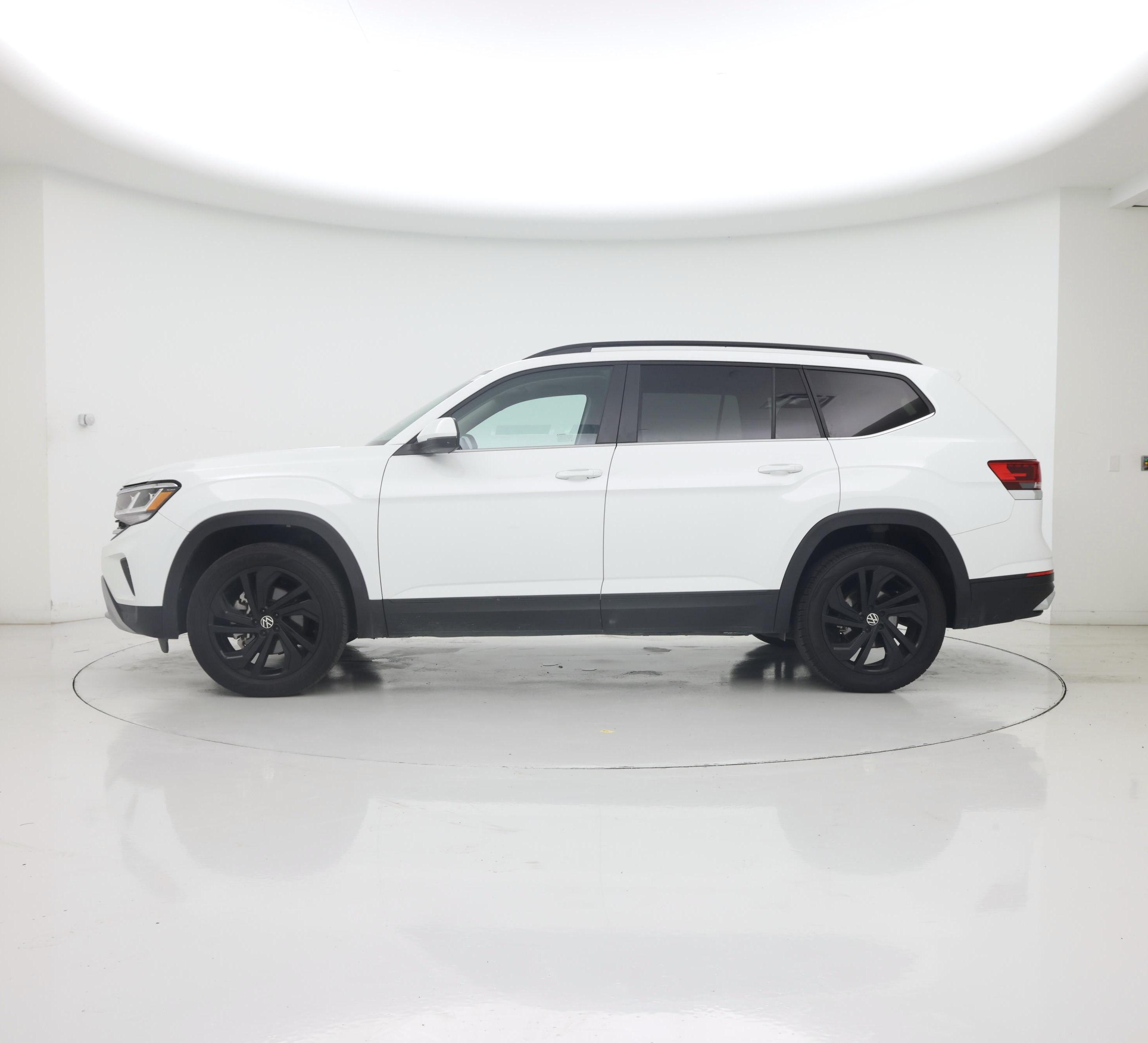 Thumbnail: 2022 Volkswagen Atlas - 3