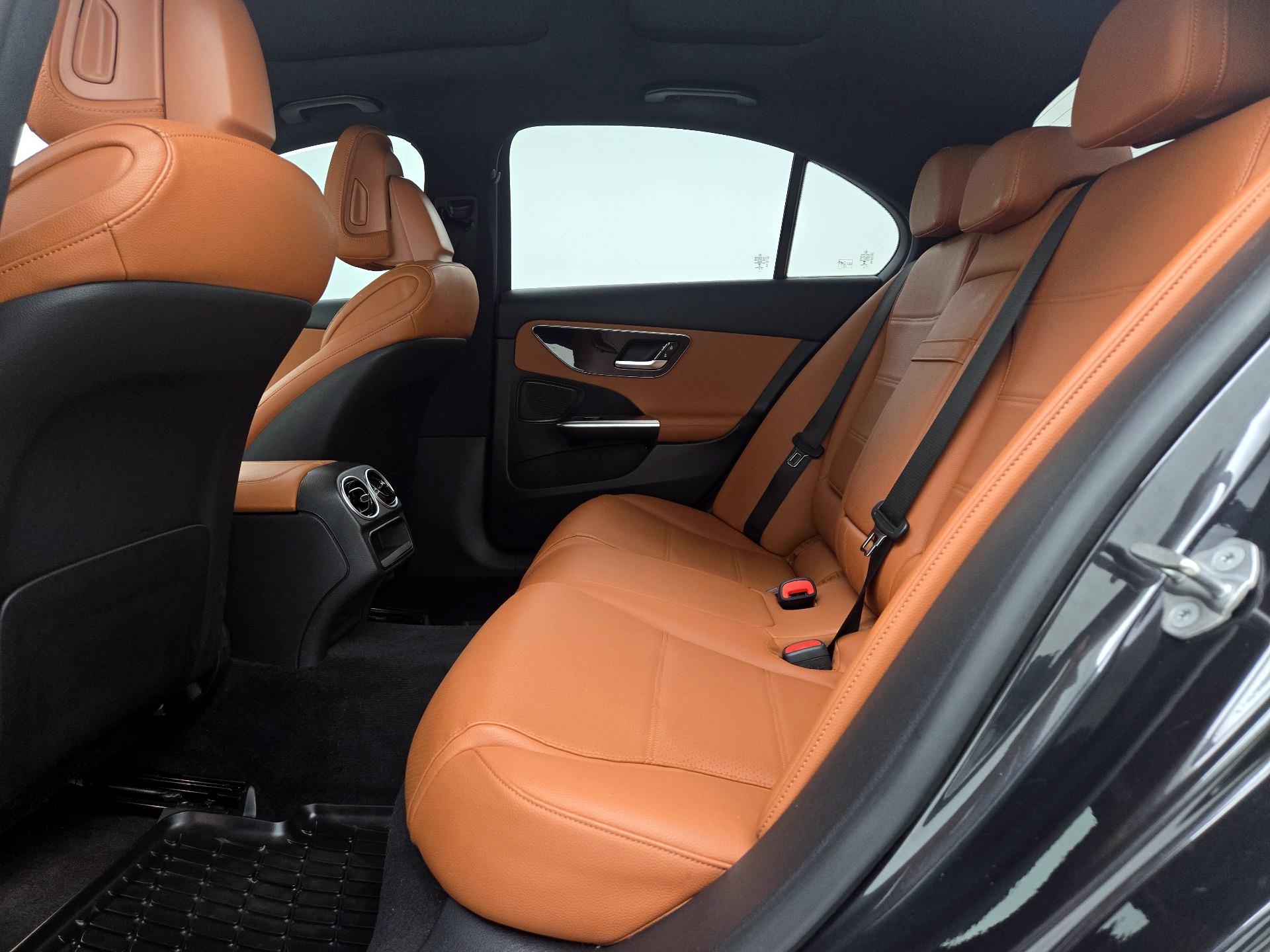 Thumbnail: 2022 Mercedes-Benz C-Class - 20