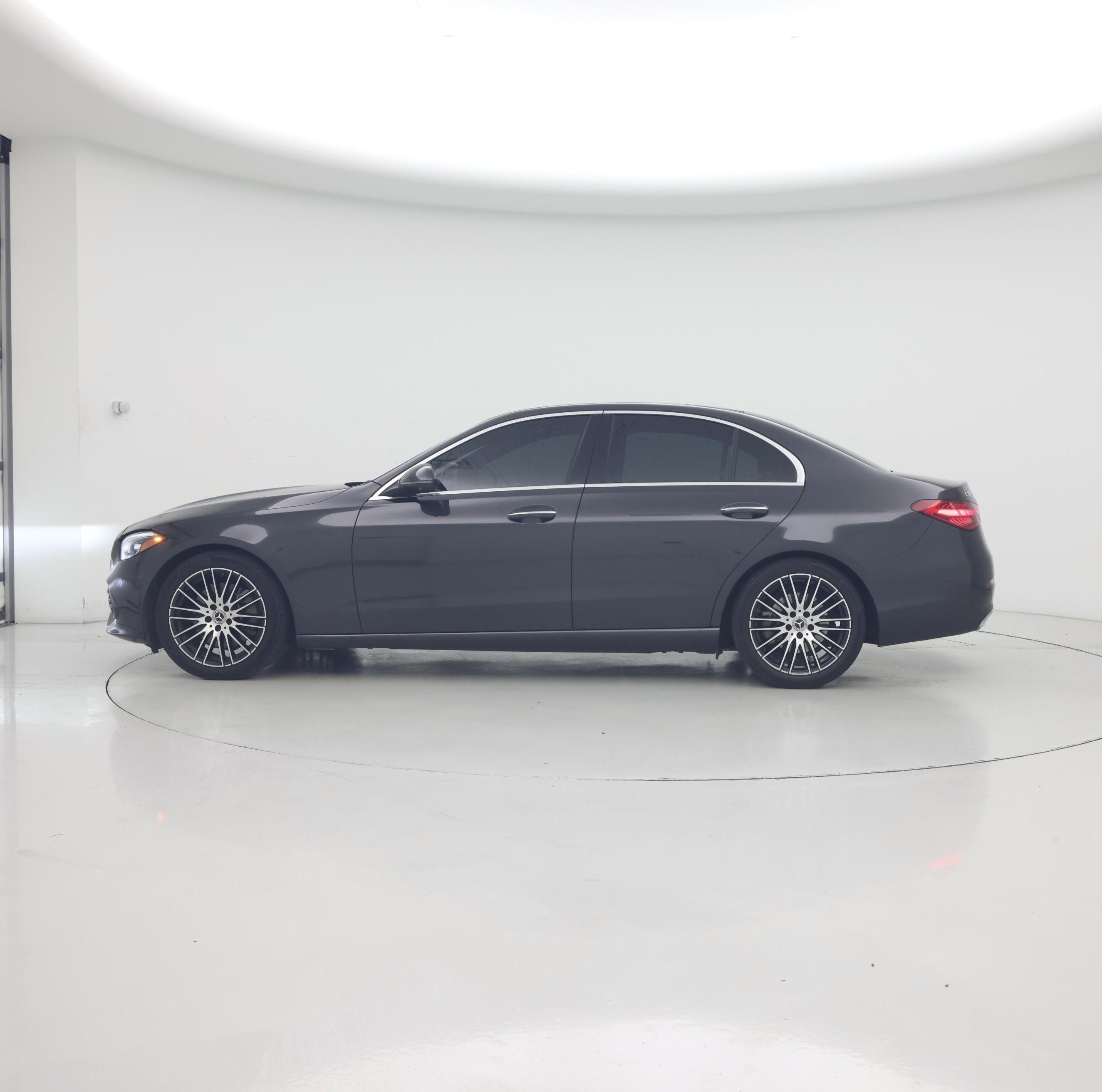 Thumbnail: 2022 Mercedes-Benz C-Class - 3