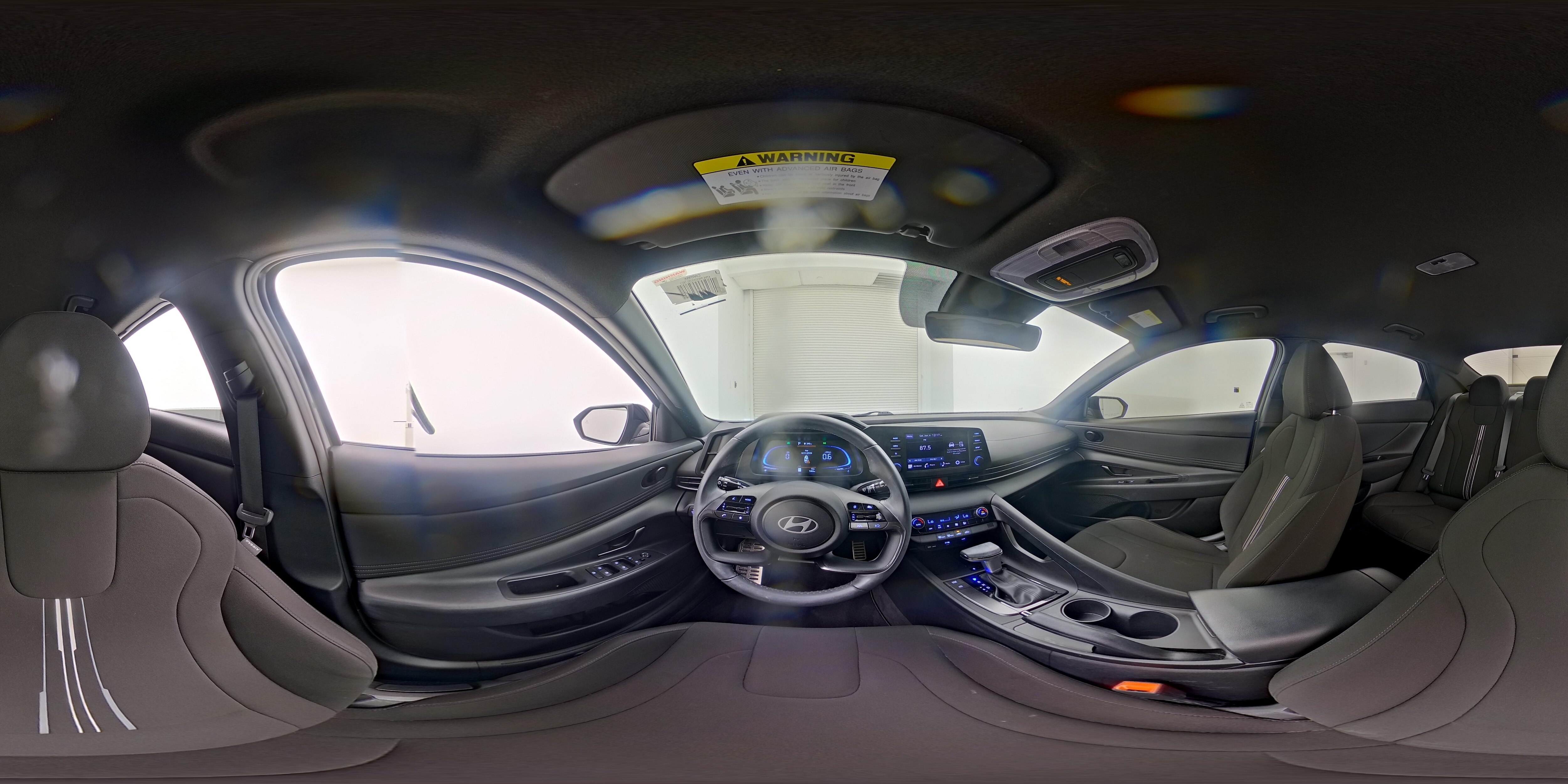 2025 Hyundai Elantra SEL - Photo 26