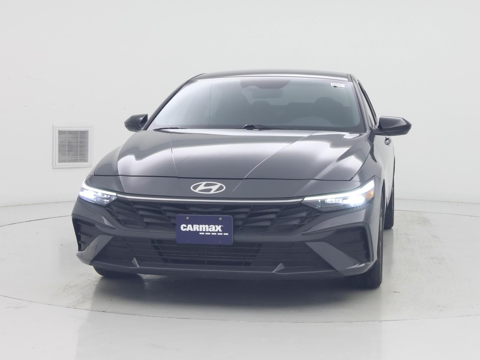 2025 Hyundai Elantra SEL - Photo 8