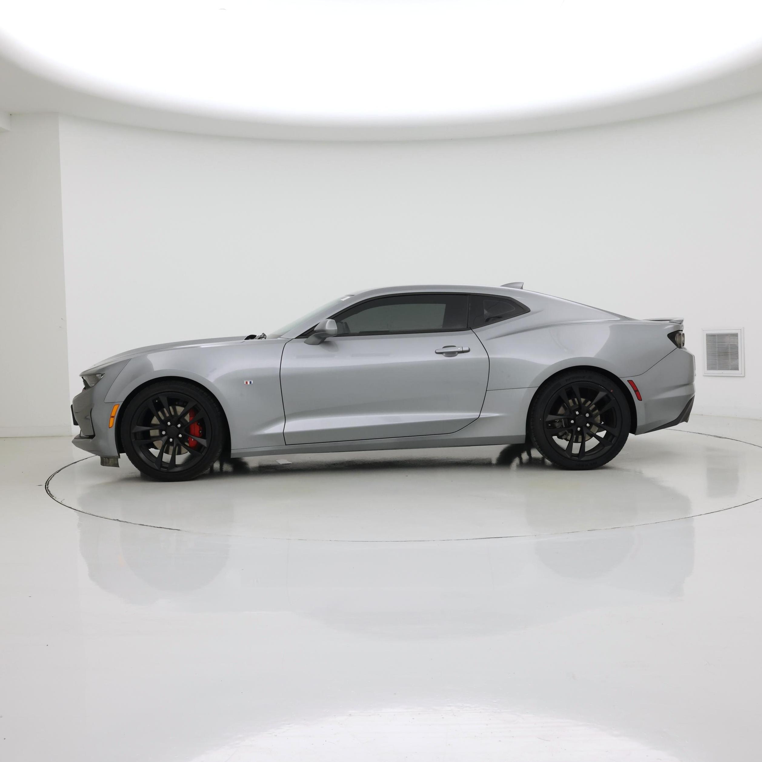 Thumbnail: 2023 Chevrolet Camaro - 3