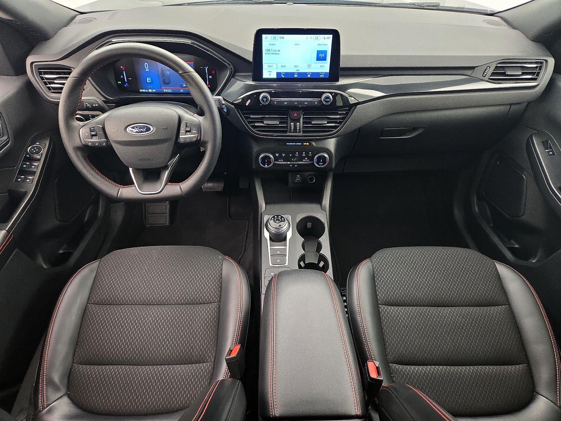 Thumbnail: 2025 Ford Escape - 9
