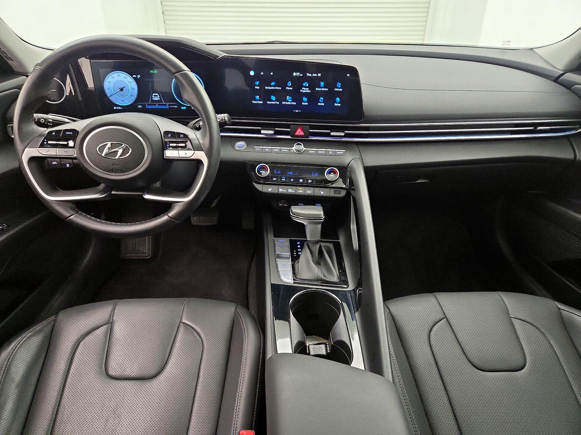 Thumbnail: 2023 Hyundai Elantra - 9
