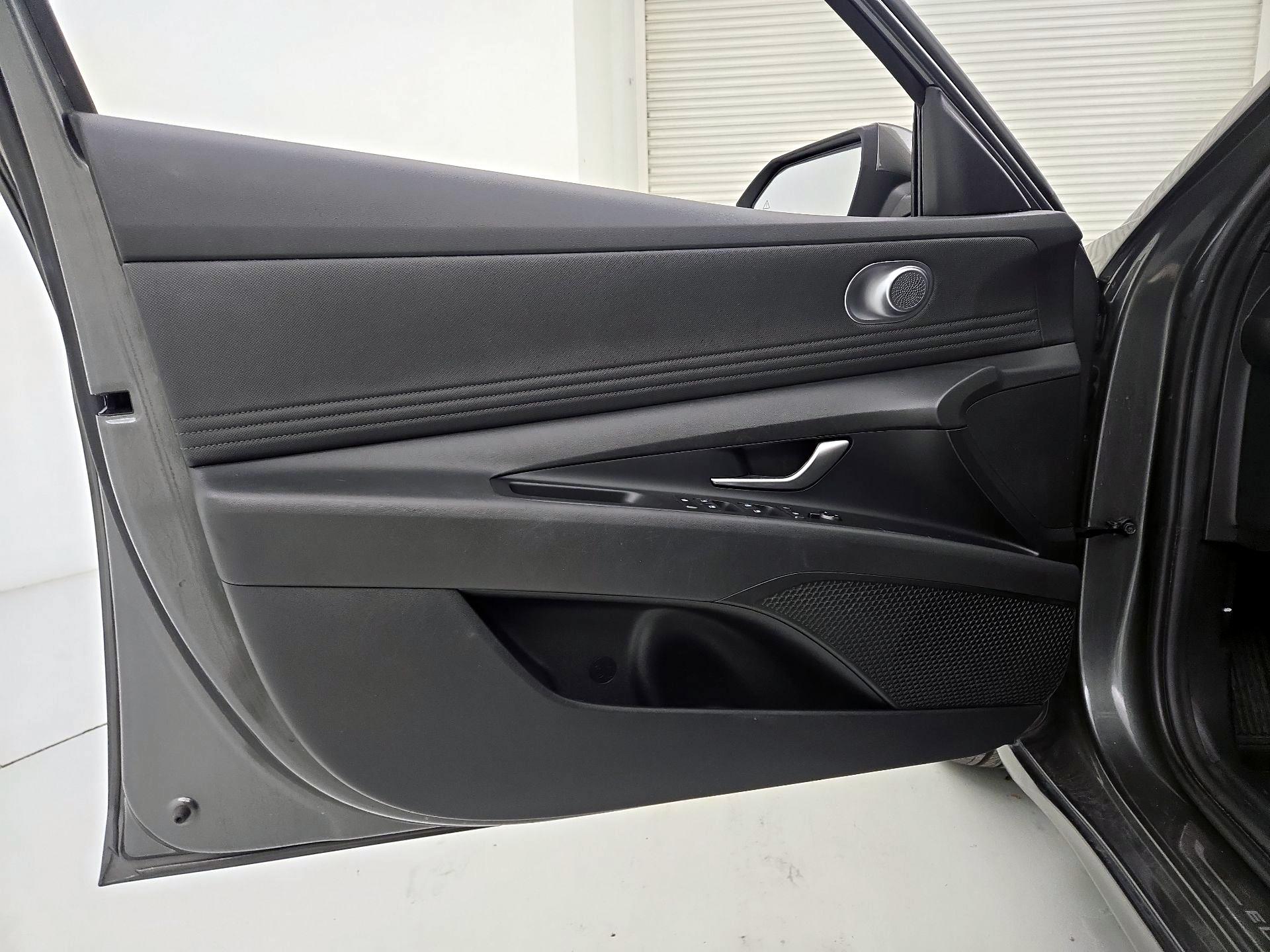 Thumbnail: 2024 Hyundai Elantra - 12