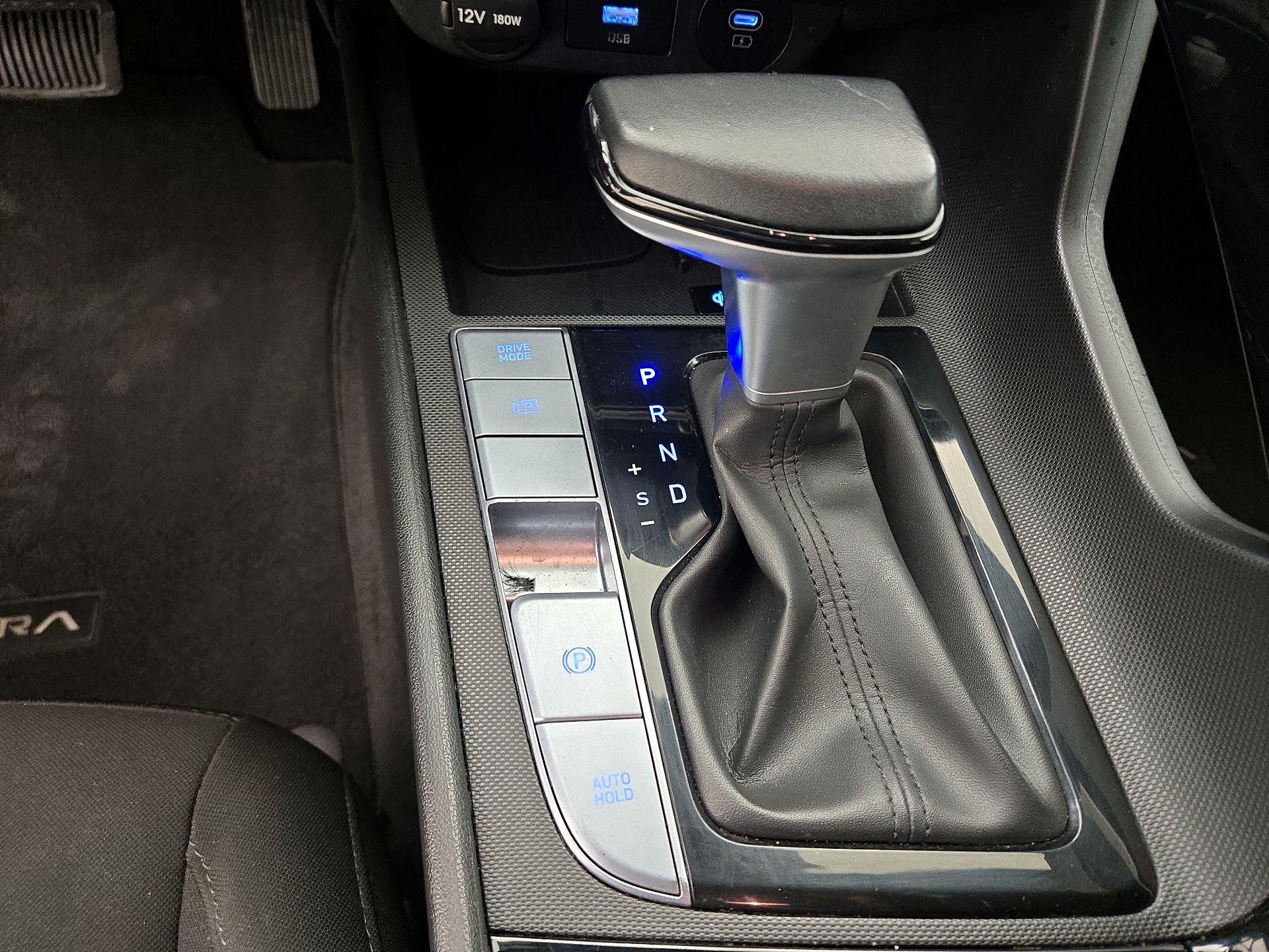Thumbnail: 2024 Hyundai Elantra - 18