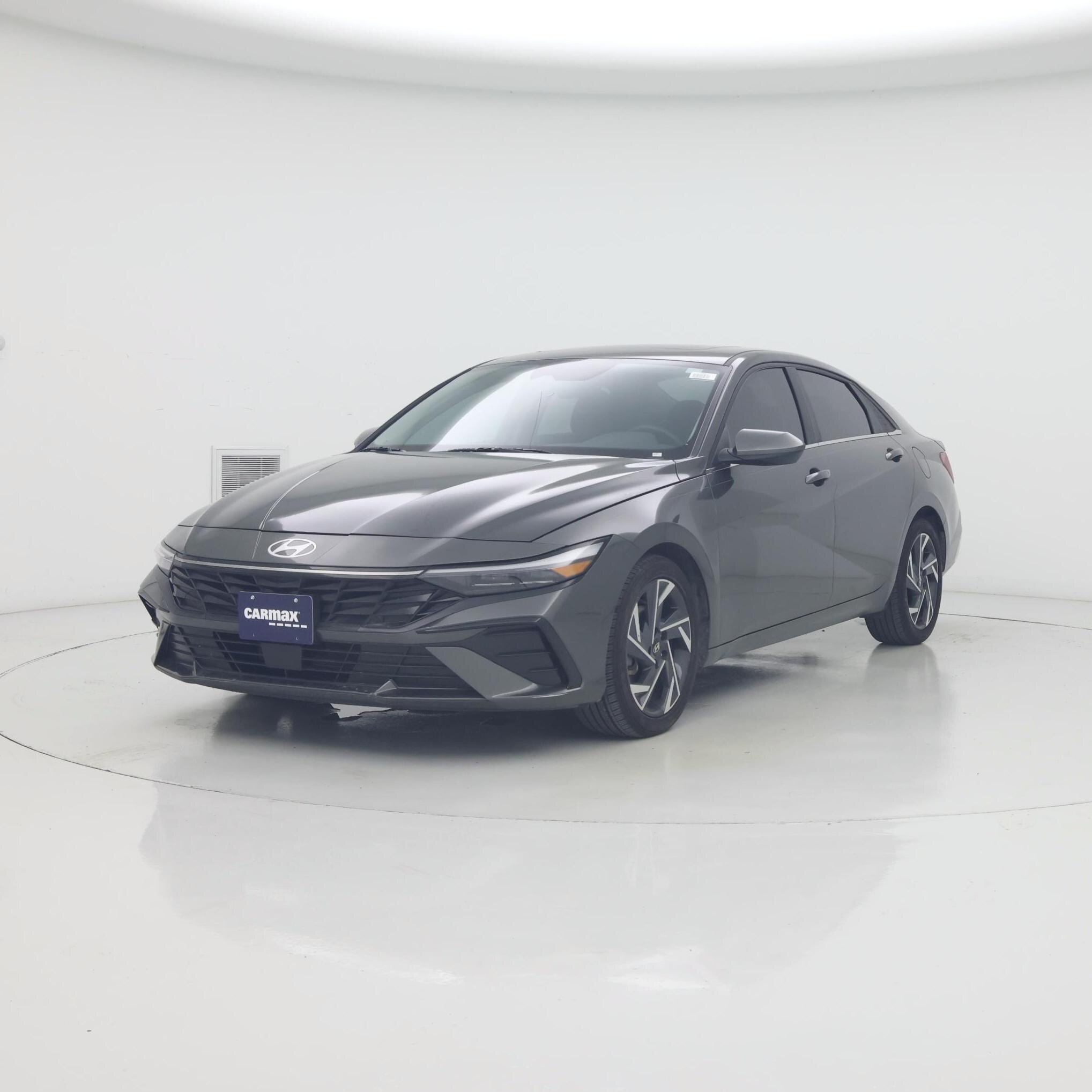 Thumbnail: 2024 Hyundai Elantra - 4