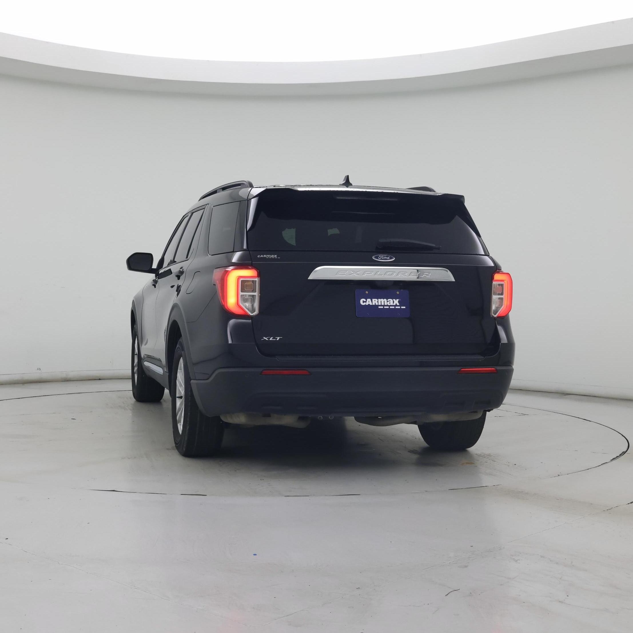 Thumbnail: 2023 Ford Explorer - 6