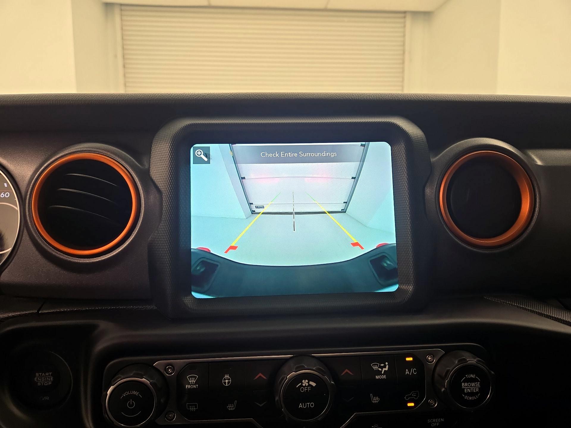 Thumbnail: 2022 Jeep Gladiator - 15