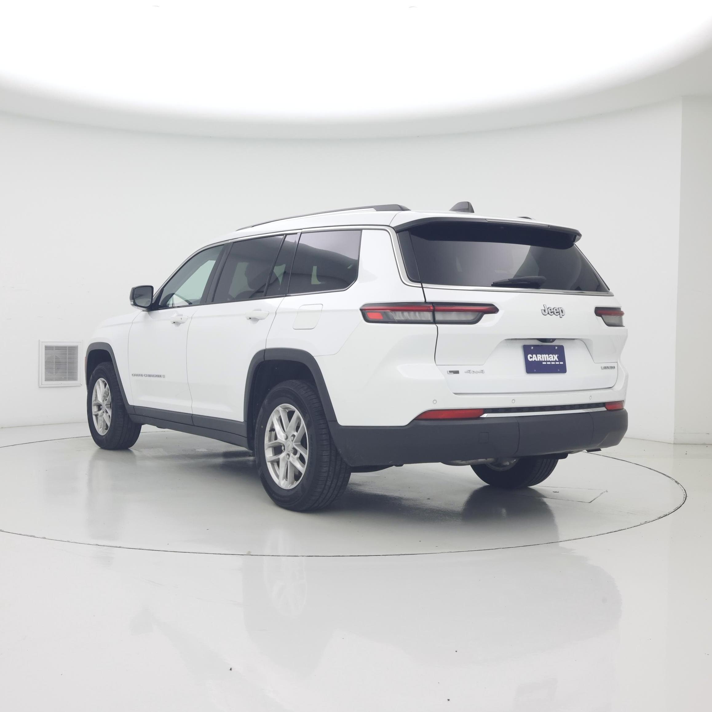 Thumbnail: 2023 Jeep Grand Cherokee L - 2