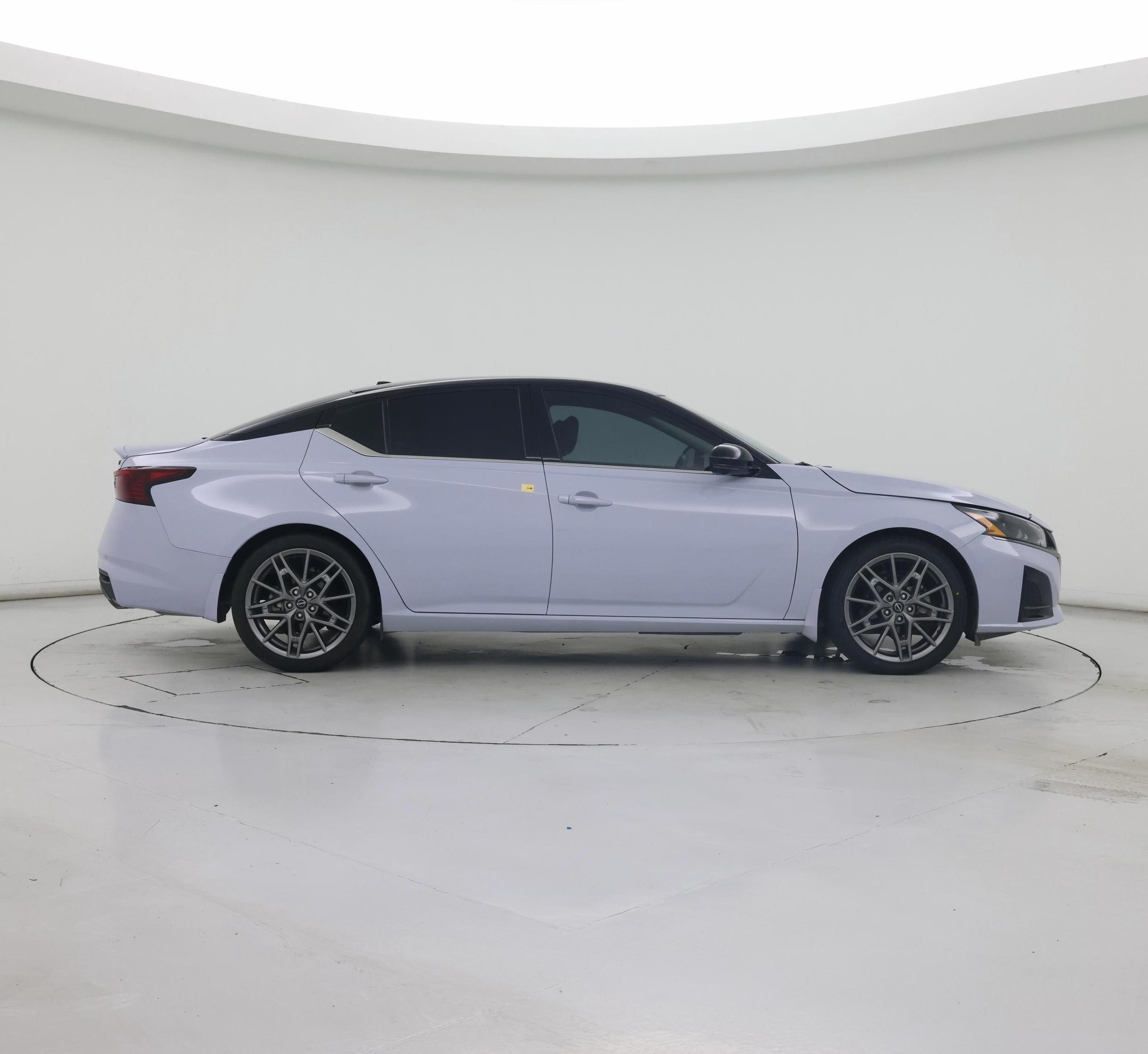 Thumbnail: 2024 Nissan Altima - 7