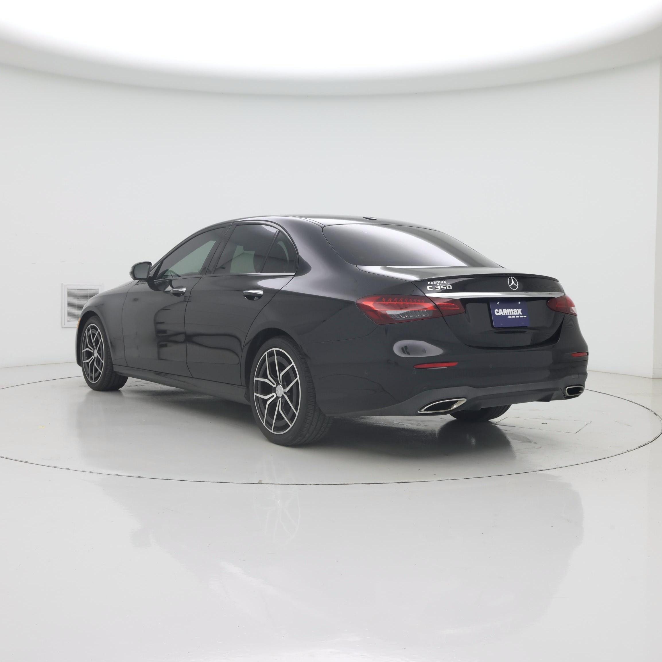 Thumbnail: 2023 Mercedes-Benz E-Class - 2