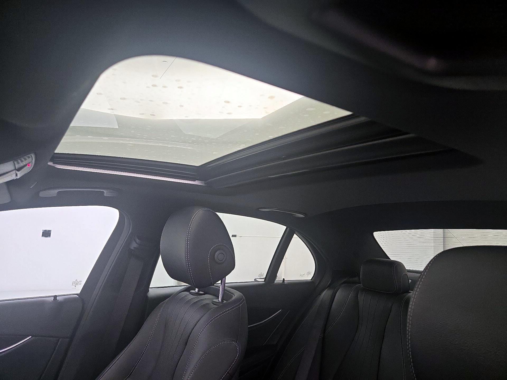 Thumbnail: 2023 Mercedes-Benz E-Class - 19
