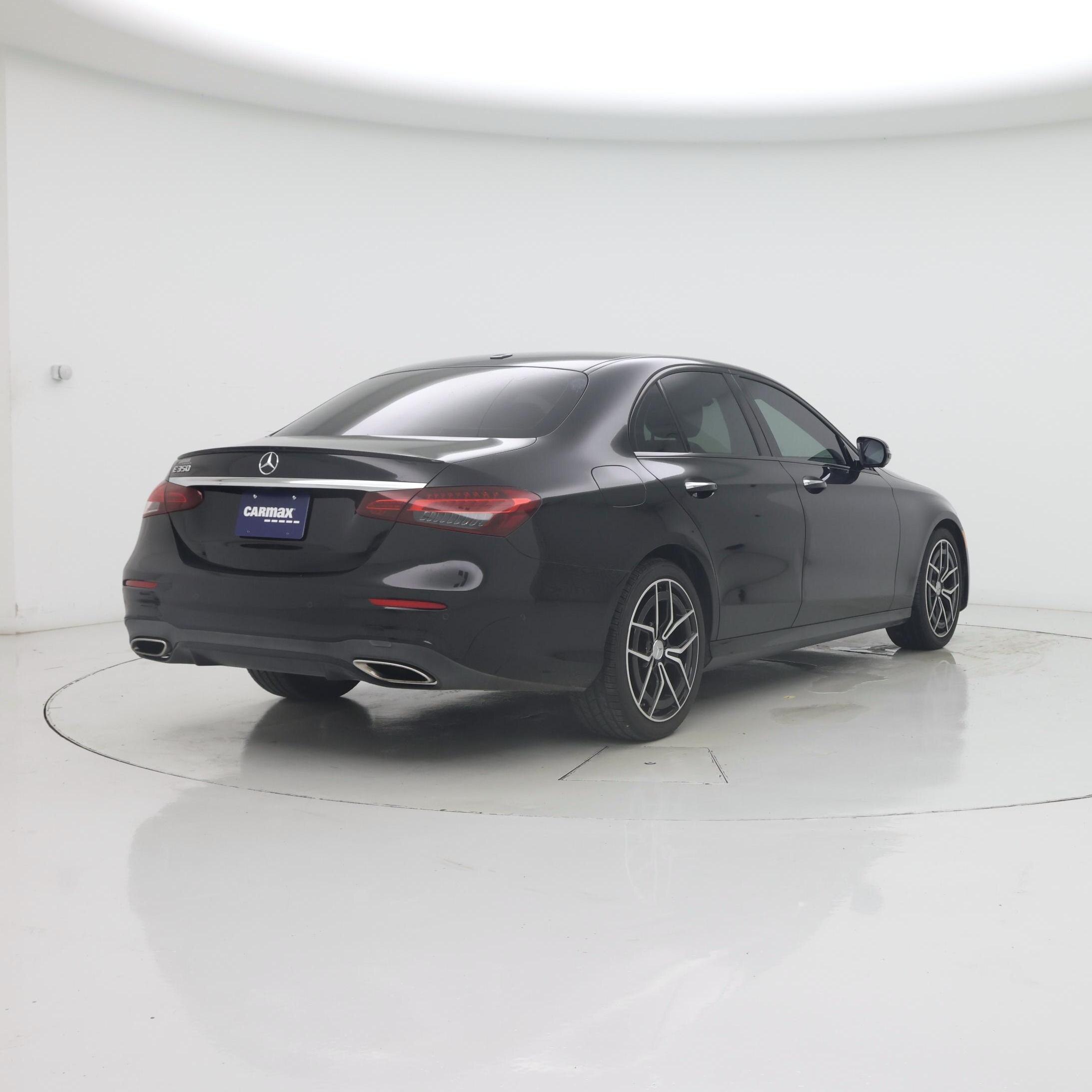 Thumbnail: 2023 Mercedes-Benz E-Class - 8