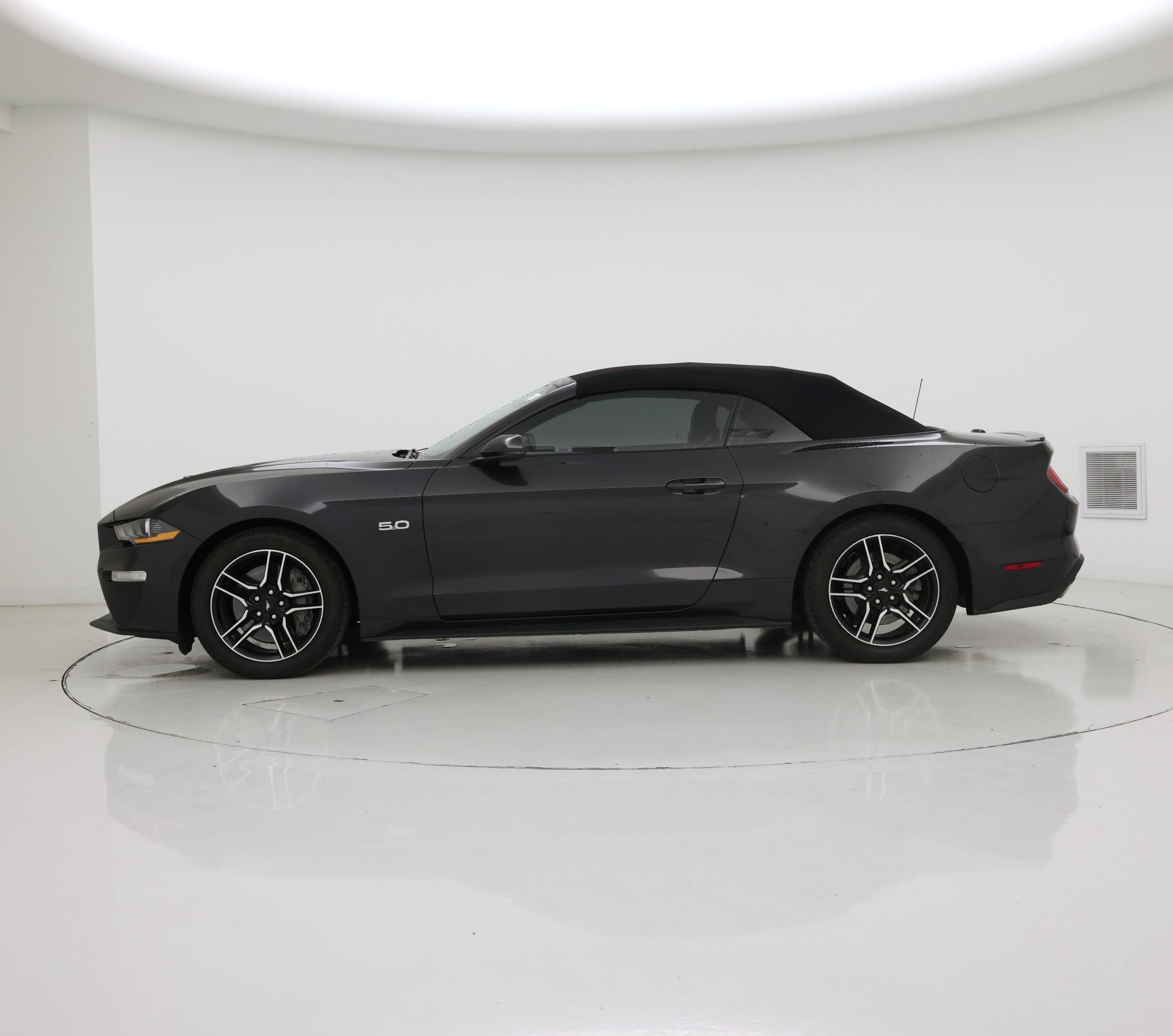Thumbnail: 2023 Ford Mustang - 3