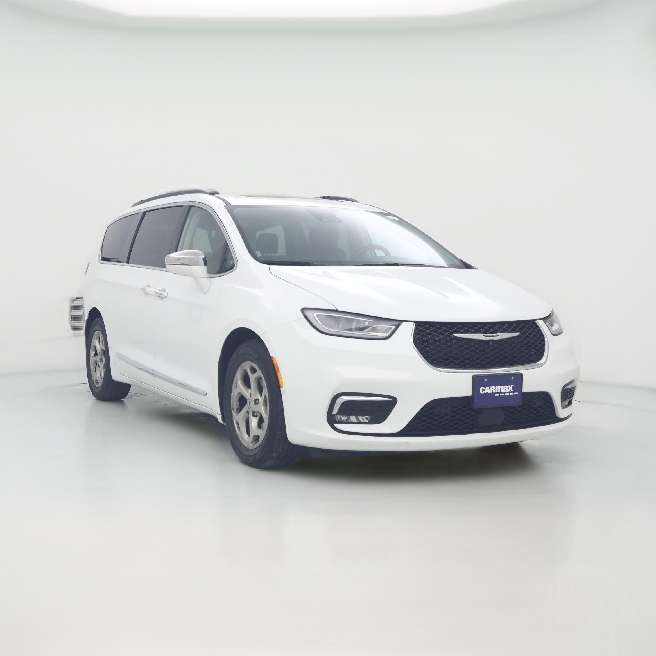 Thumbnail: 2022 Chrysler Pacifica - 1