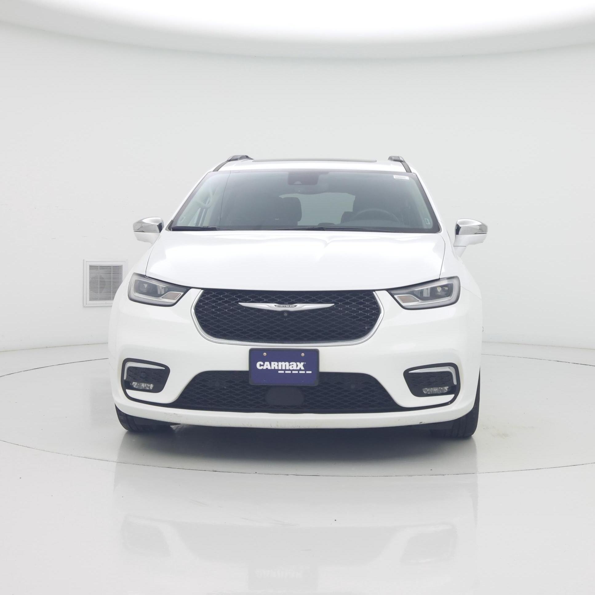 Thumbnail: 2022 Chrysler Pacifica - 5