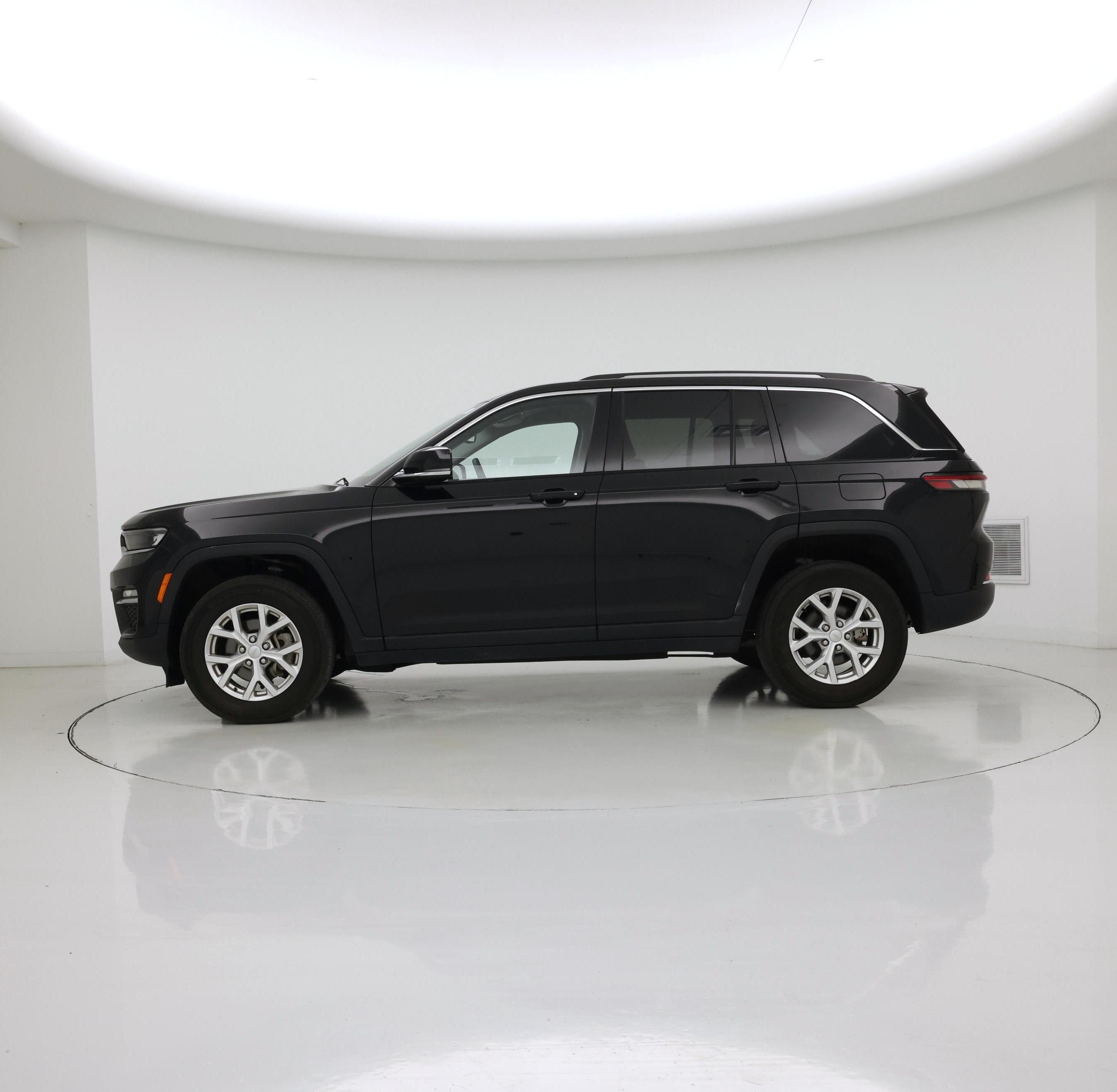 Thumbnail: 2023 Jeep Grand Cherokee - 3