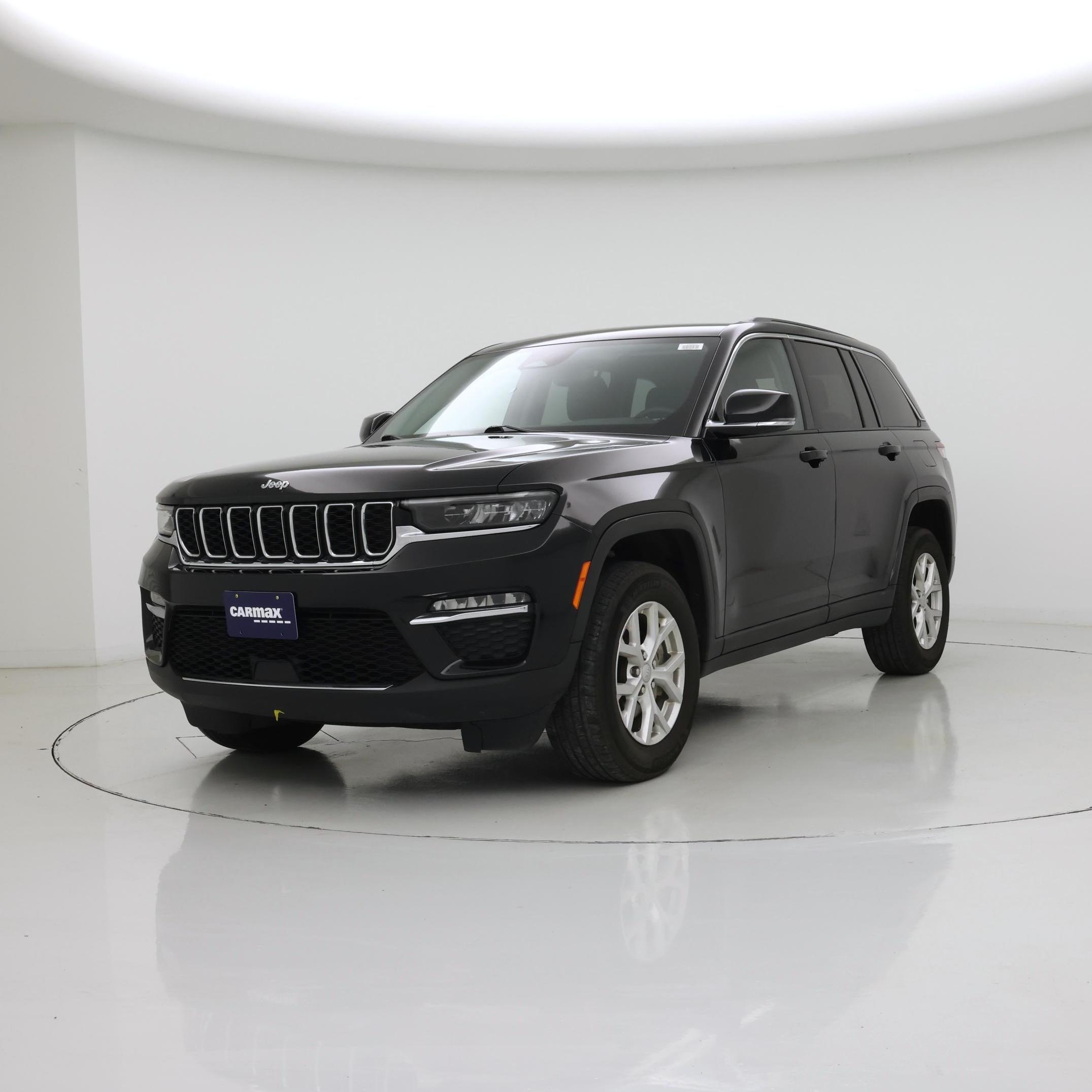Thumbnail: 2023 Jeep Grand Cherokee - 4