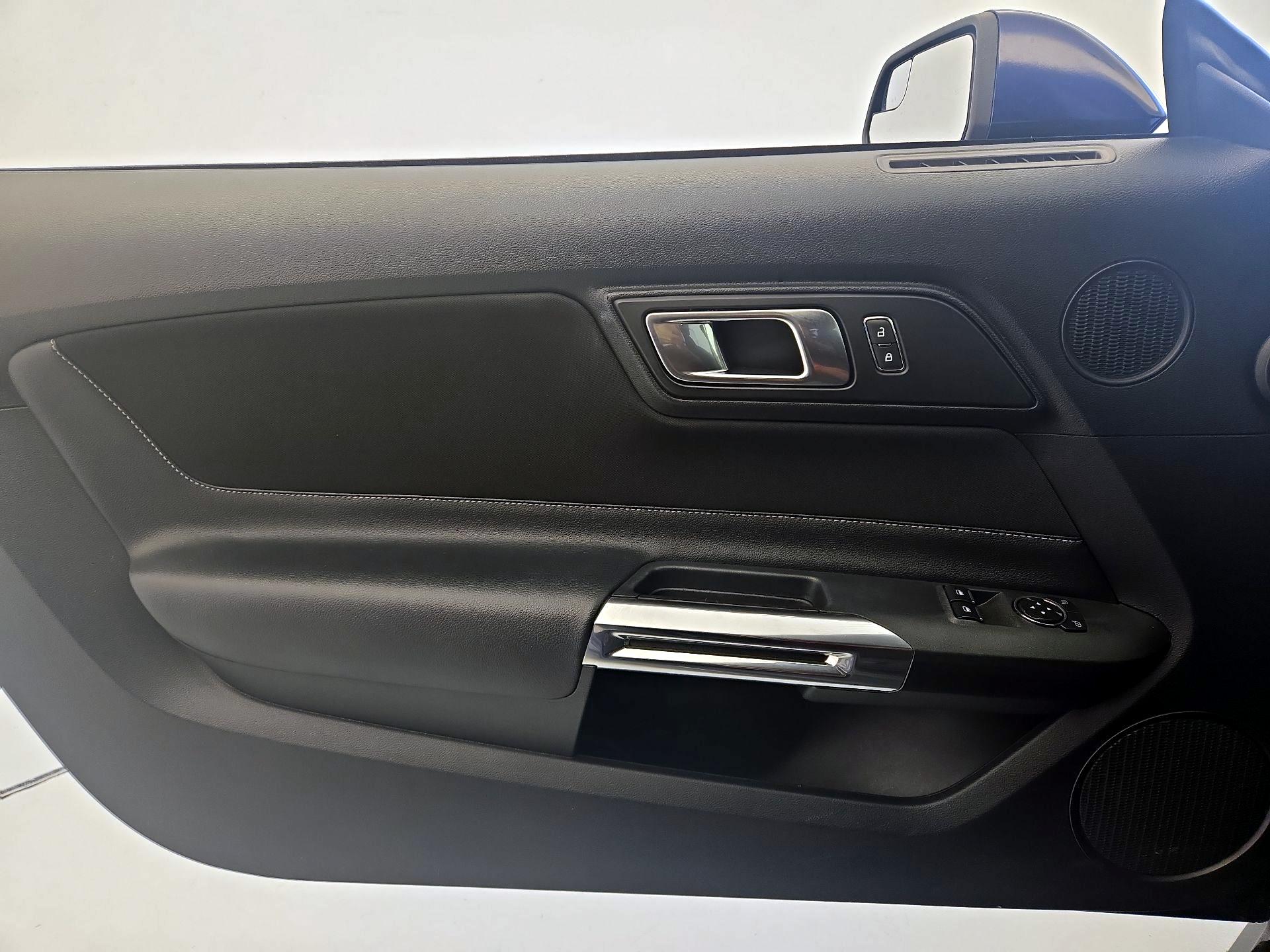 Thumbnail: 2020 Ford Mustang - 12