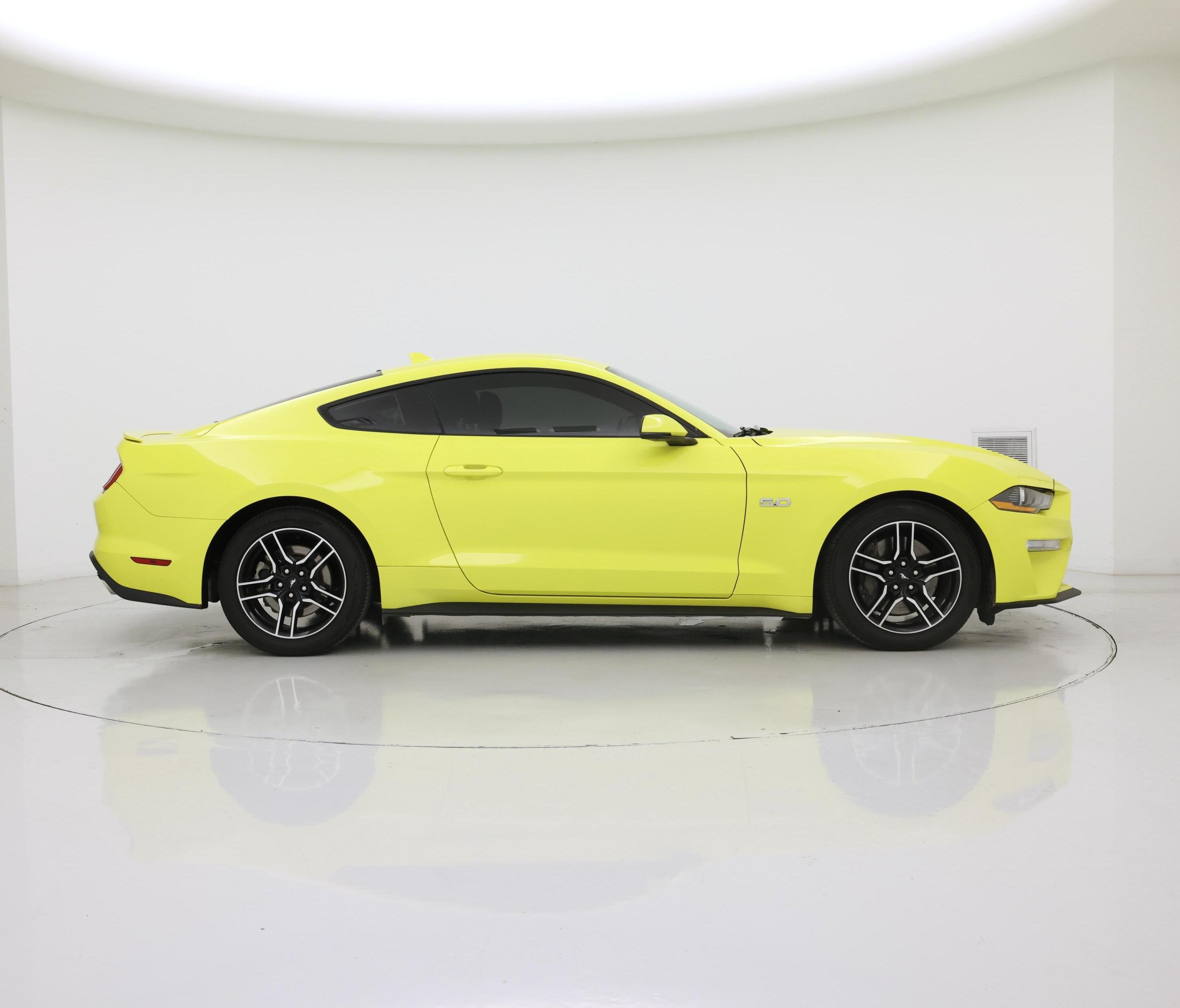 Thumbnail: 2021 Ford Mustang - 7