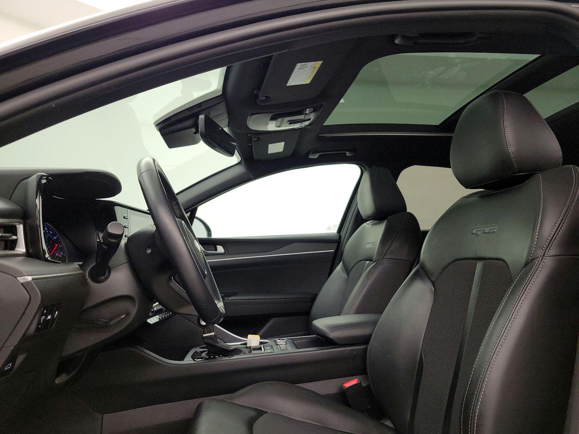 Thumbnail: 2021 Kia K5 - 18