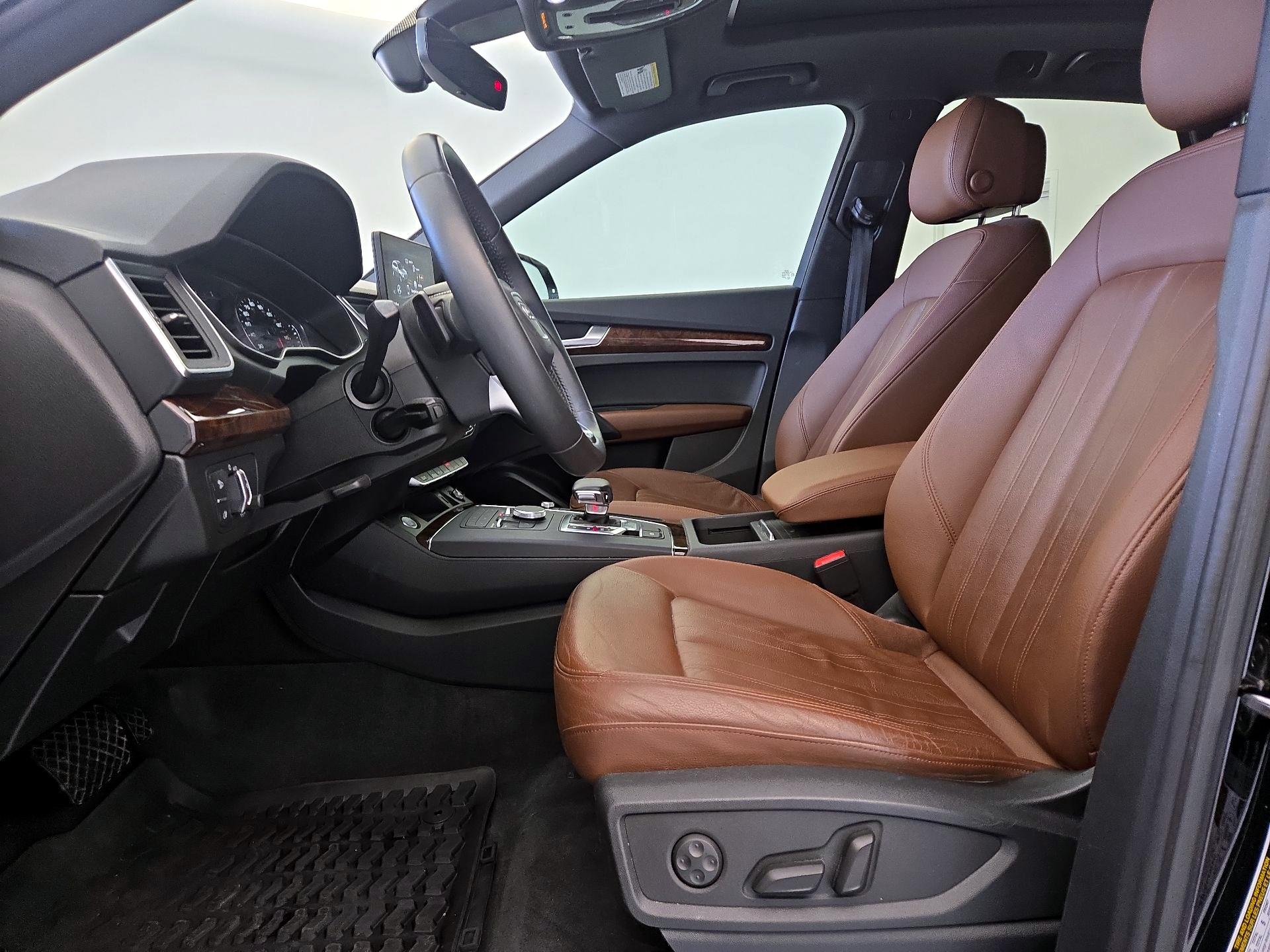 Thumbnail: 2020 Audi Q5 - 11