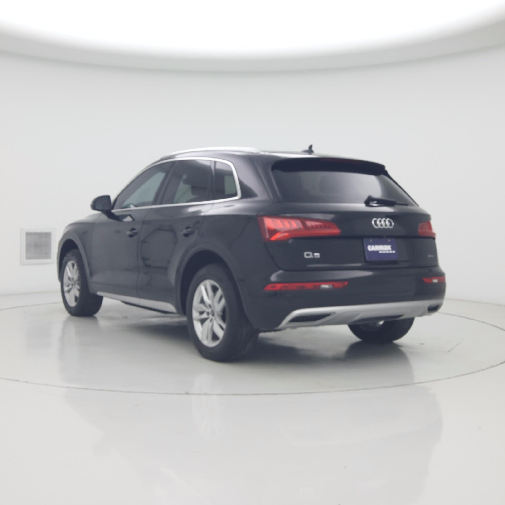 Thumbnail: 2020 Audi Q5 - 2
