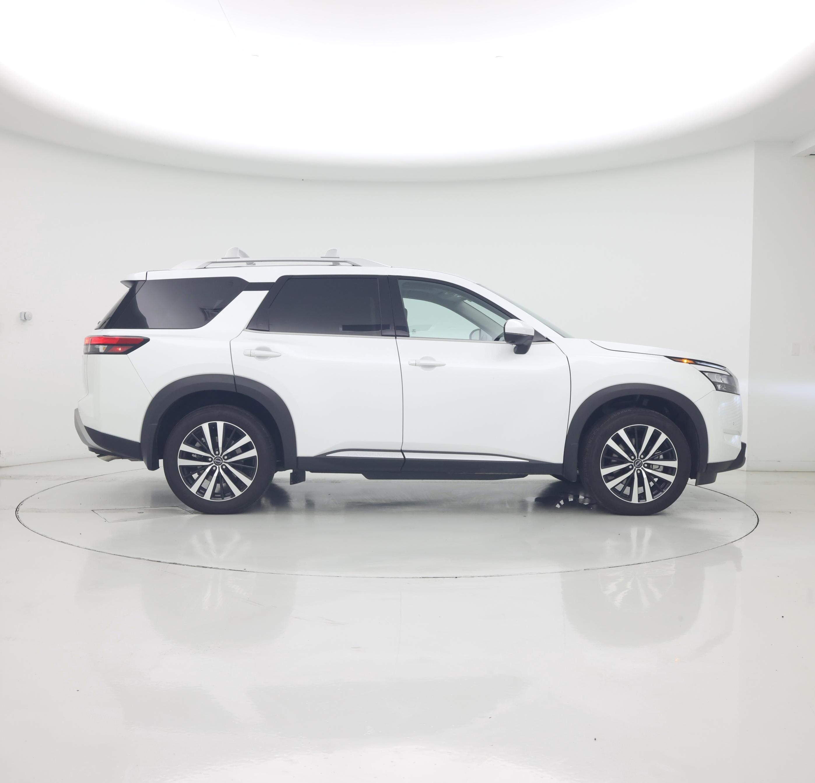 Thumbnail: 2025 Nissan Pathfinder - 7