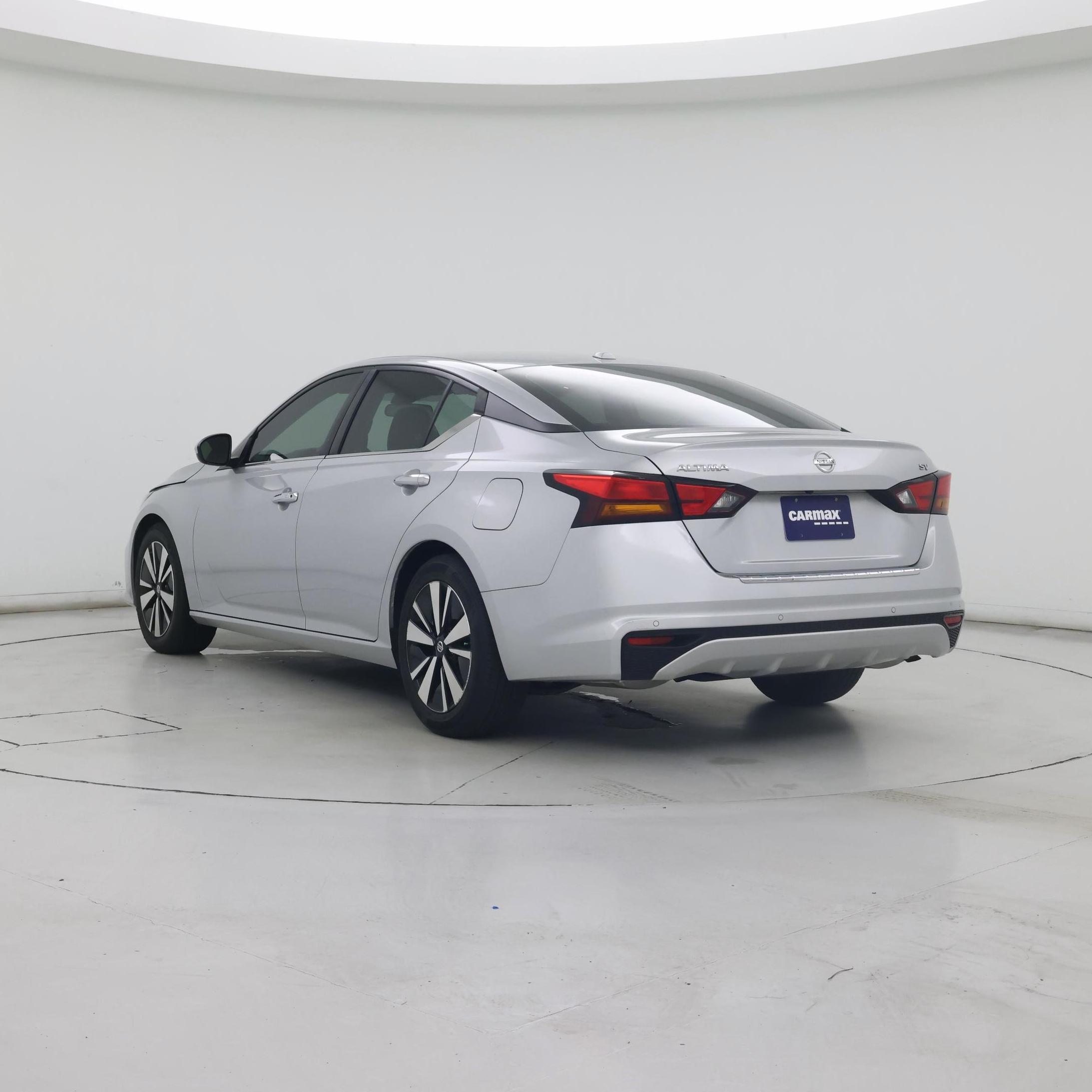 Thumbnail: 2022 Nissan Altima - 2