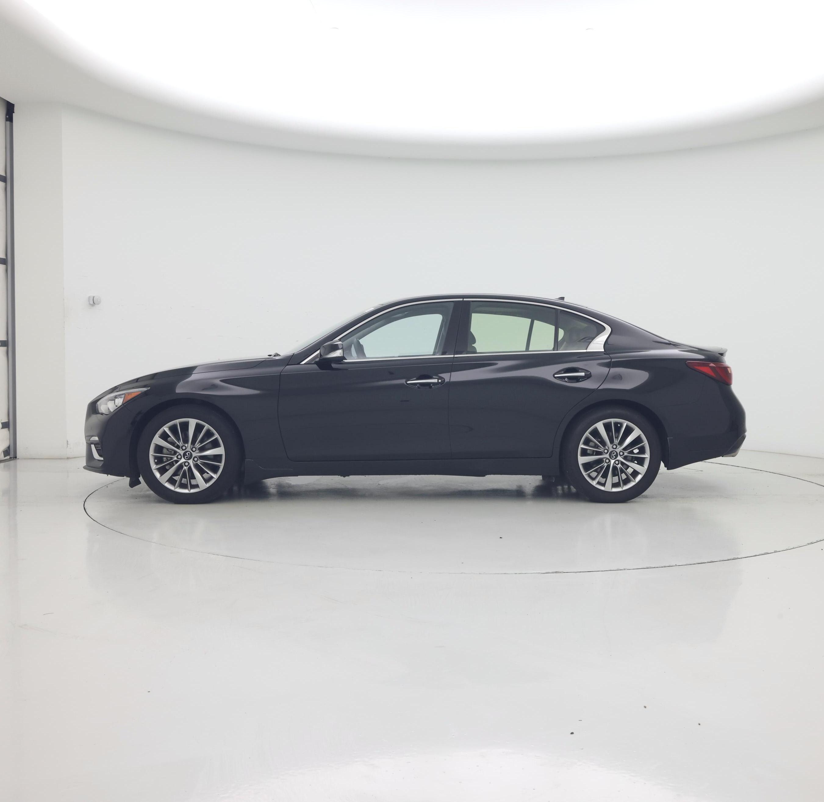 Thumbnail: 2023 INFINITI Q50 - 3