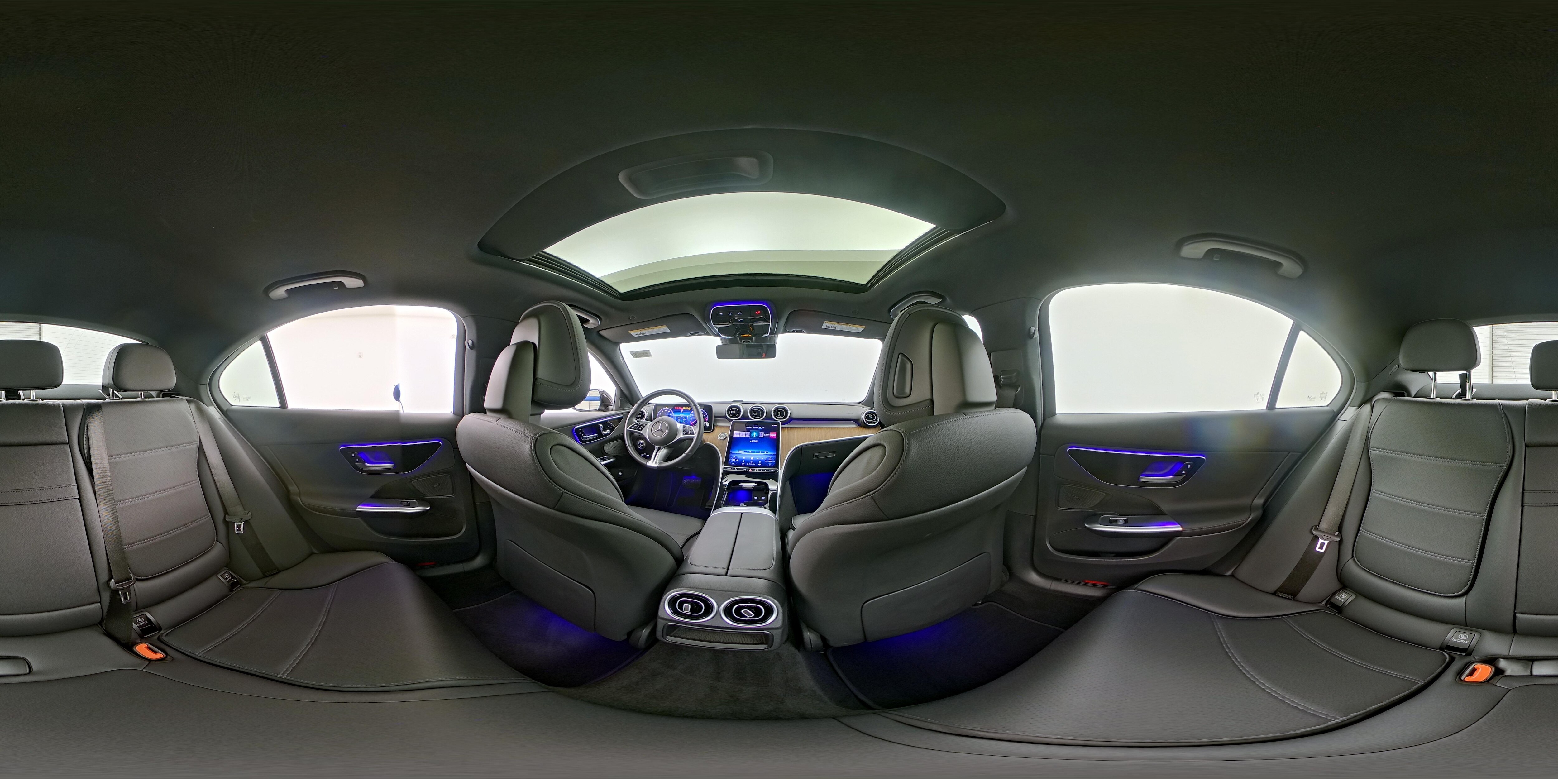 2025 Mercedes-Benz C-Class Sedan C 300 - Photo 25