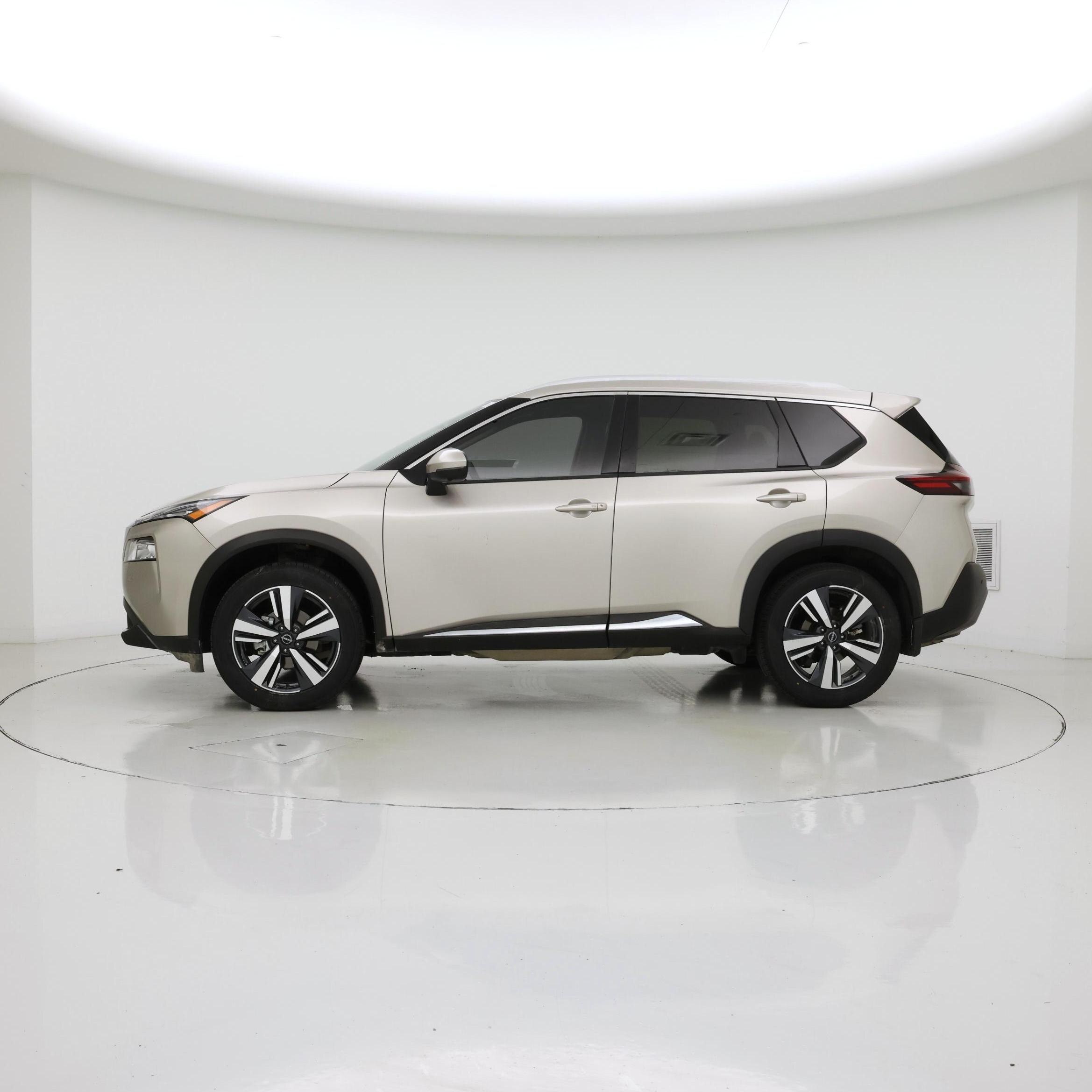 Thumbnail: 2023 Nissan Rogue - 3