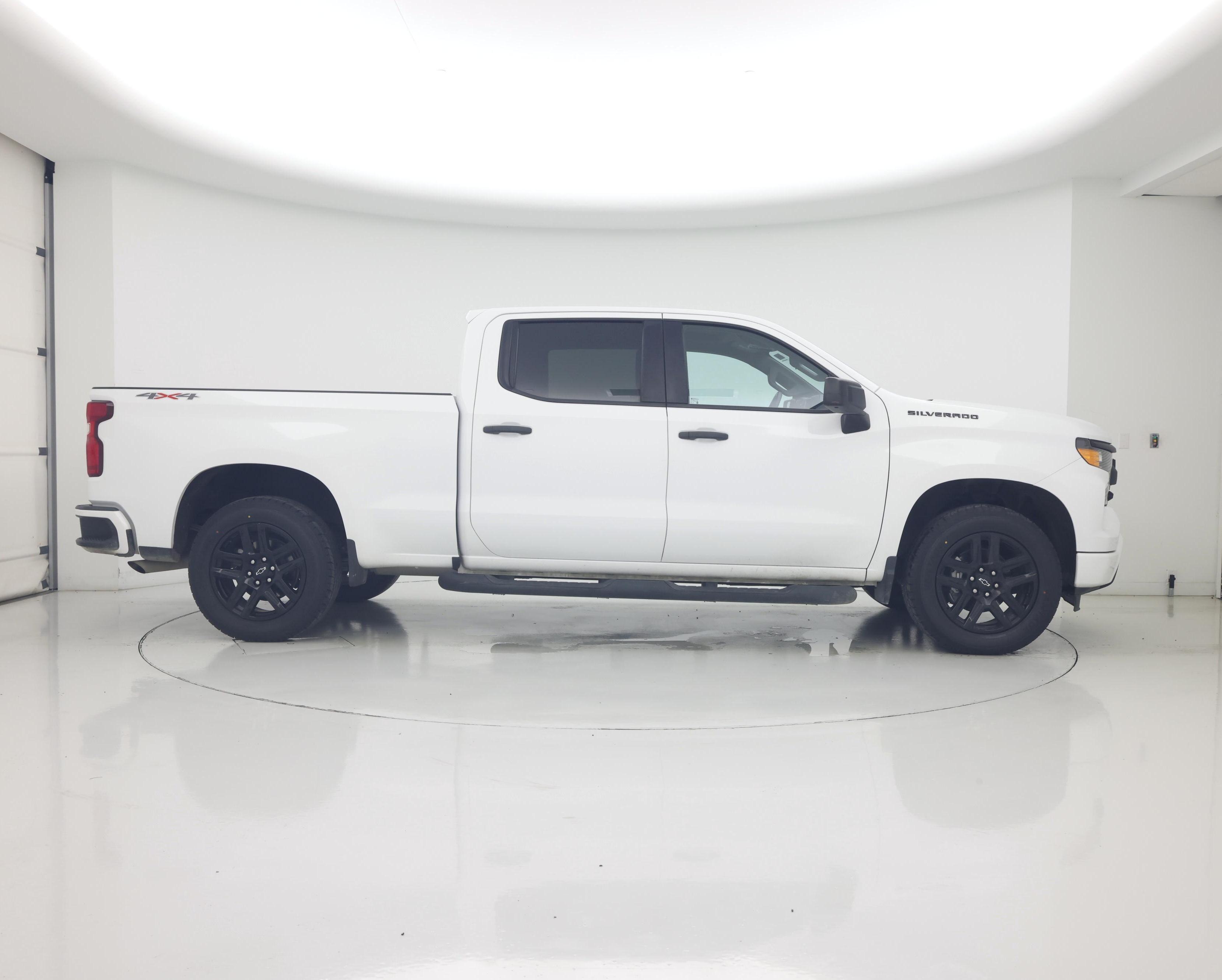 Thumbnail: 2023 Chevrolet Silverado 1500 - 7
