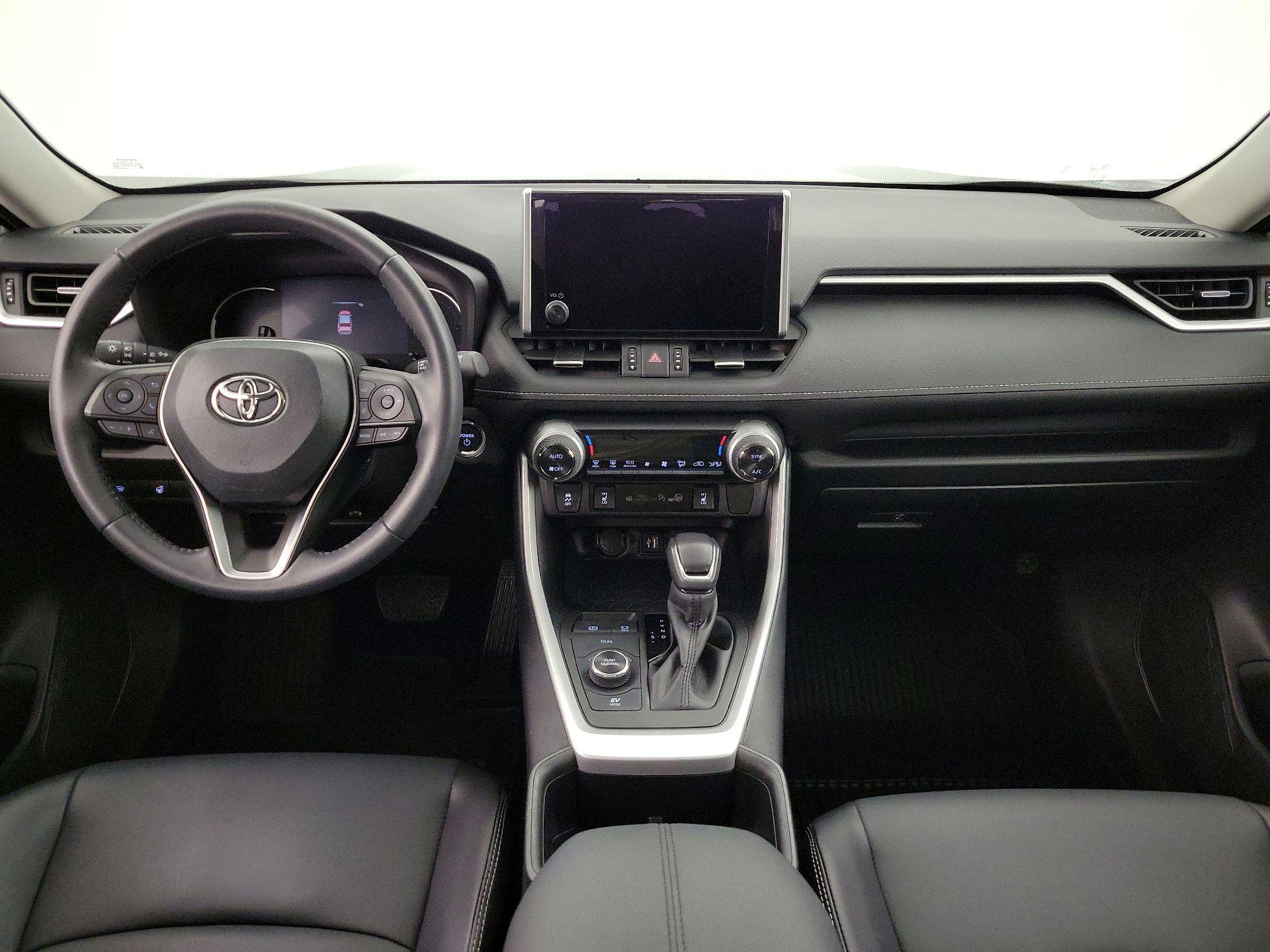 Thumbnail: 2024 Toyota RAV4 - 9