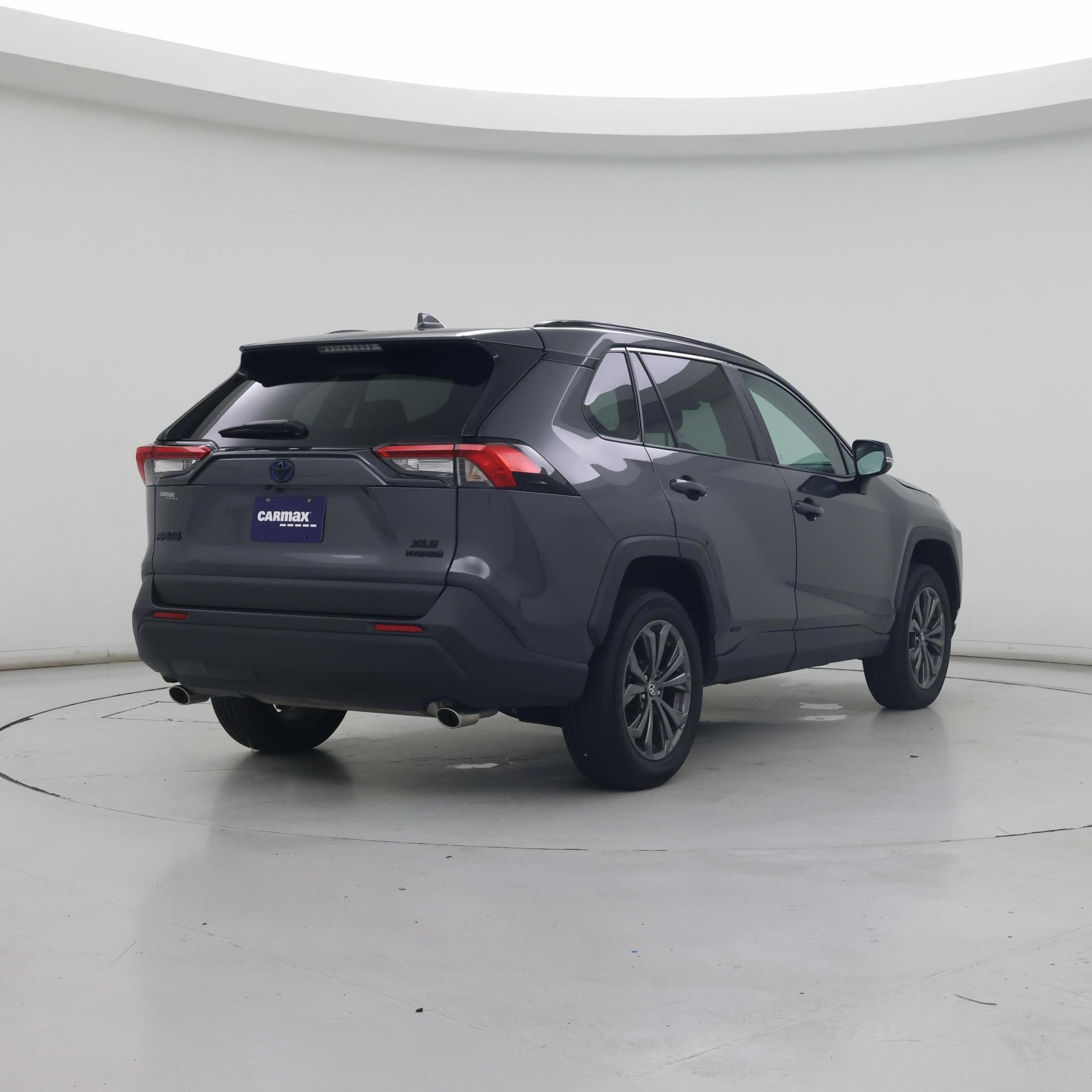 Thumbnail: 2024 Toyota RAV4 - 8