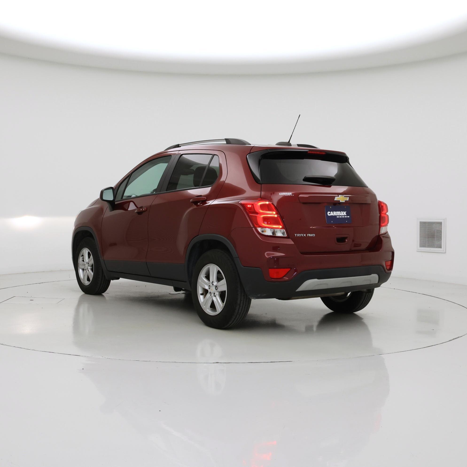 Thumbnail: 2022 Chevrolet Trax - 2