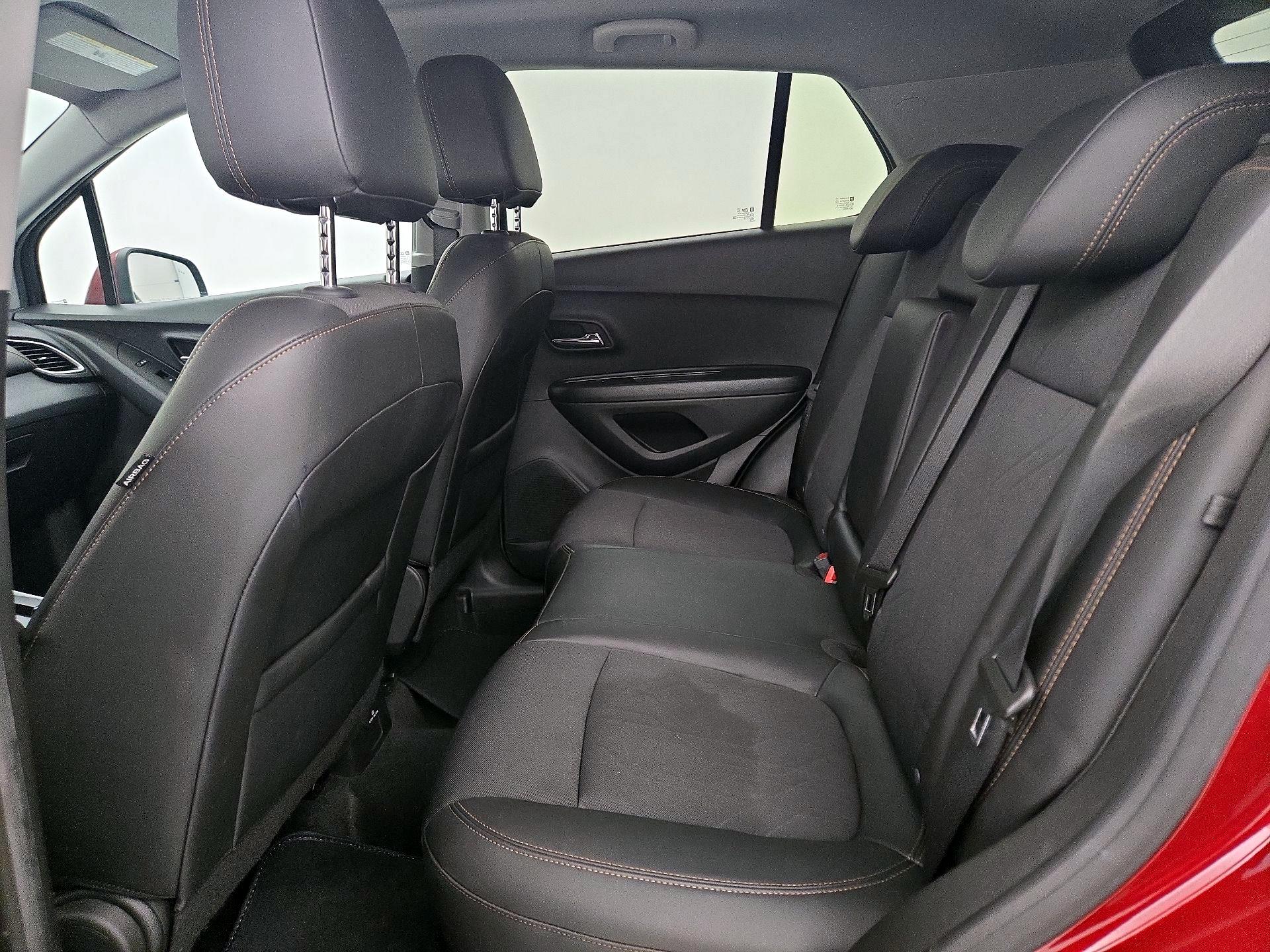 Thumbnail: 2022 Chevrolet Trax - 19