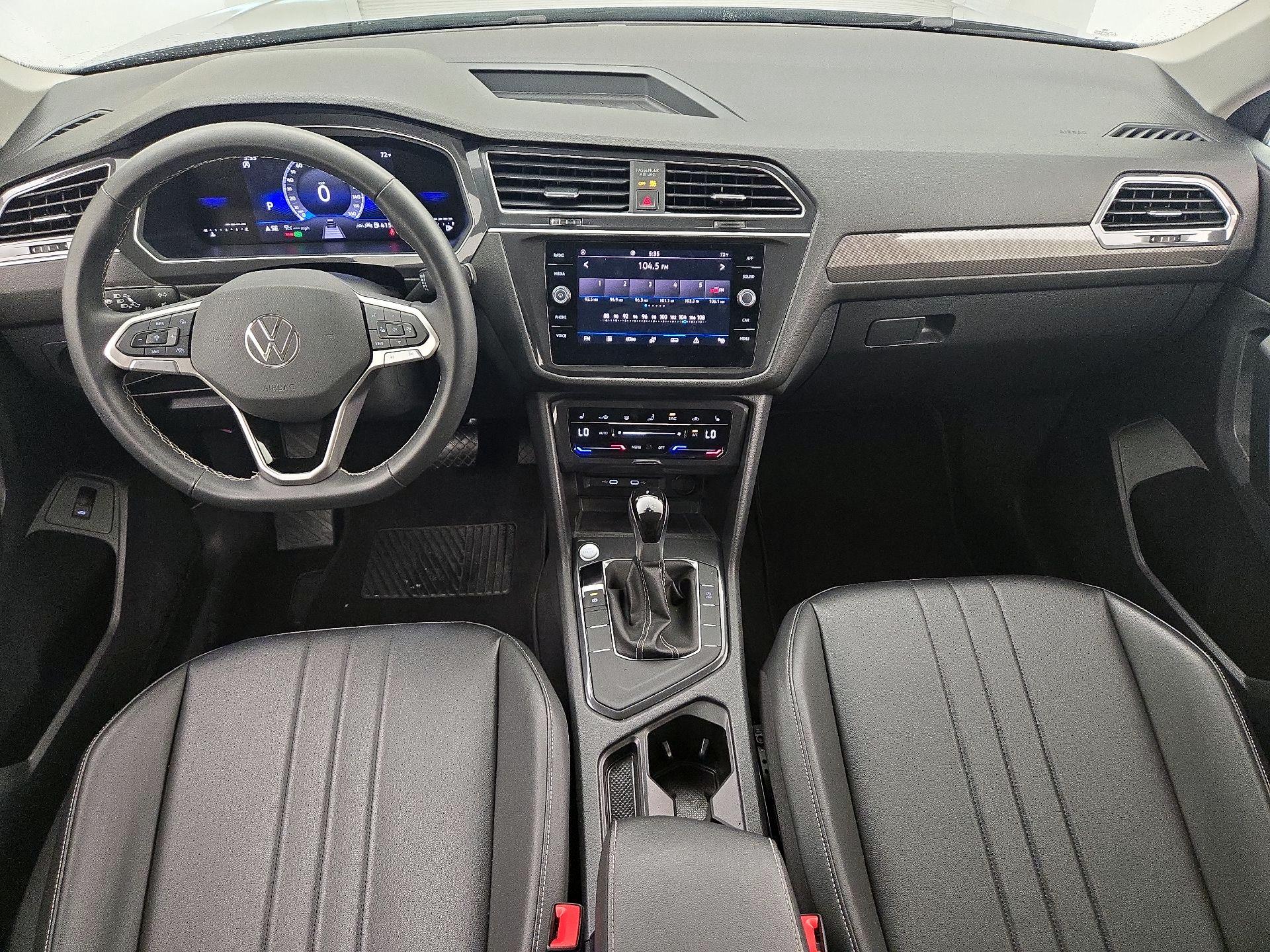Thumbnail: 2024 Volkswagen Tiguan - 9