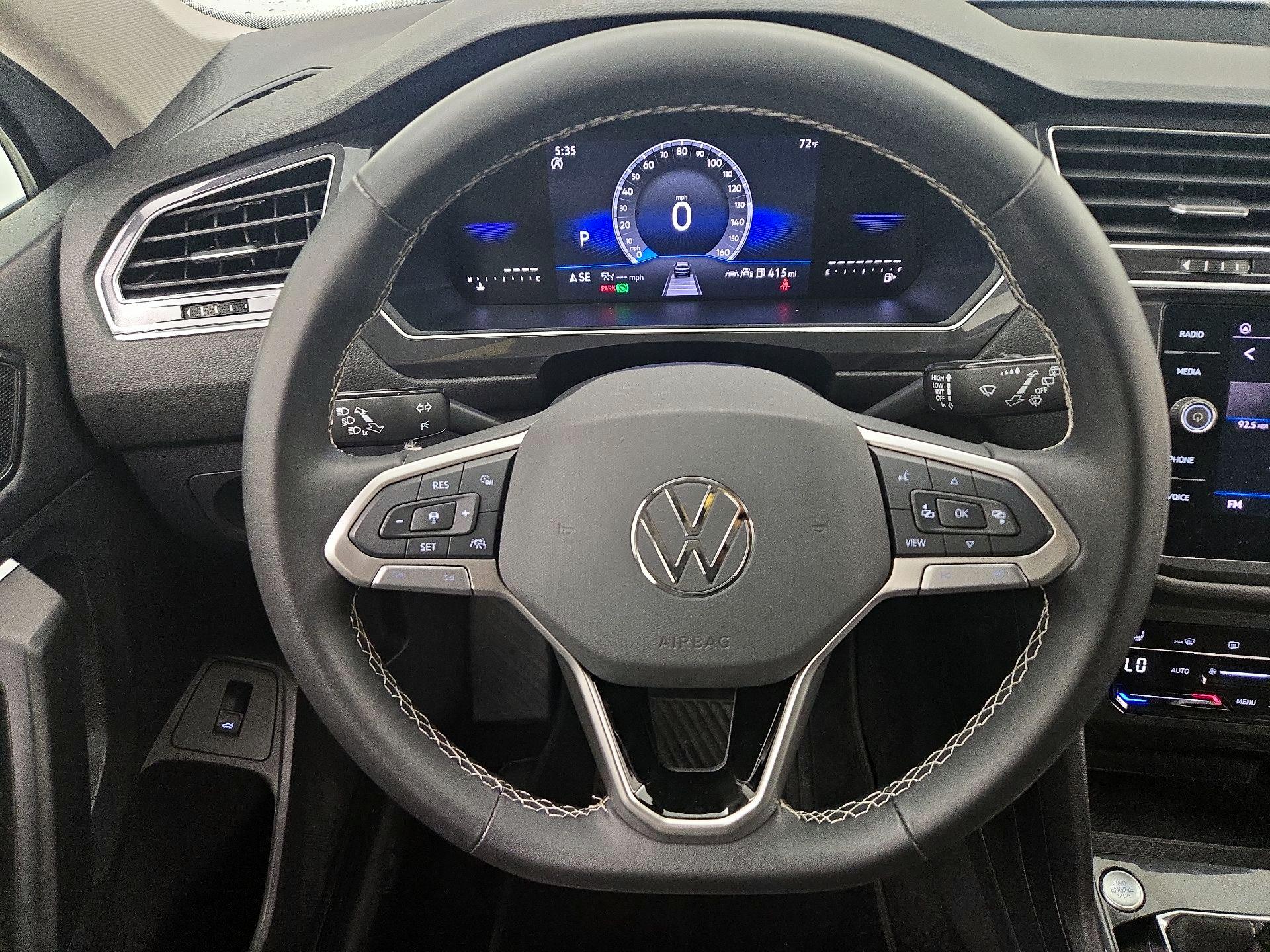 Thumbnail: 2024 Volkswagen Tiguan - 10