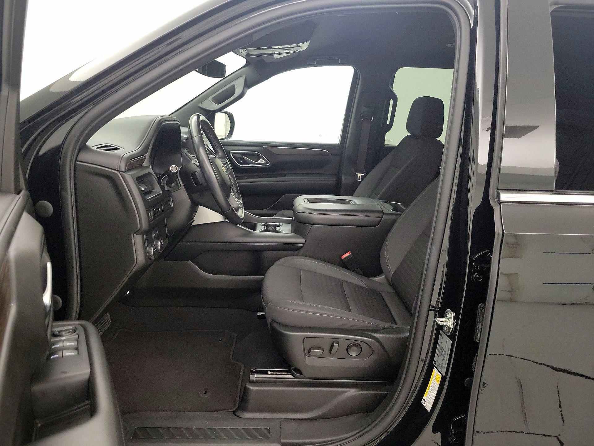 Thumbnail: 2023 Chevrolet Suburban - 11