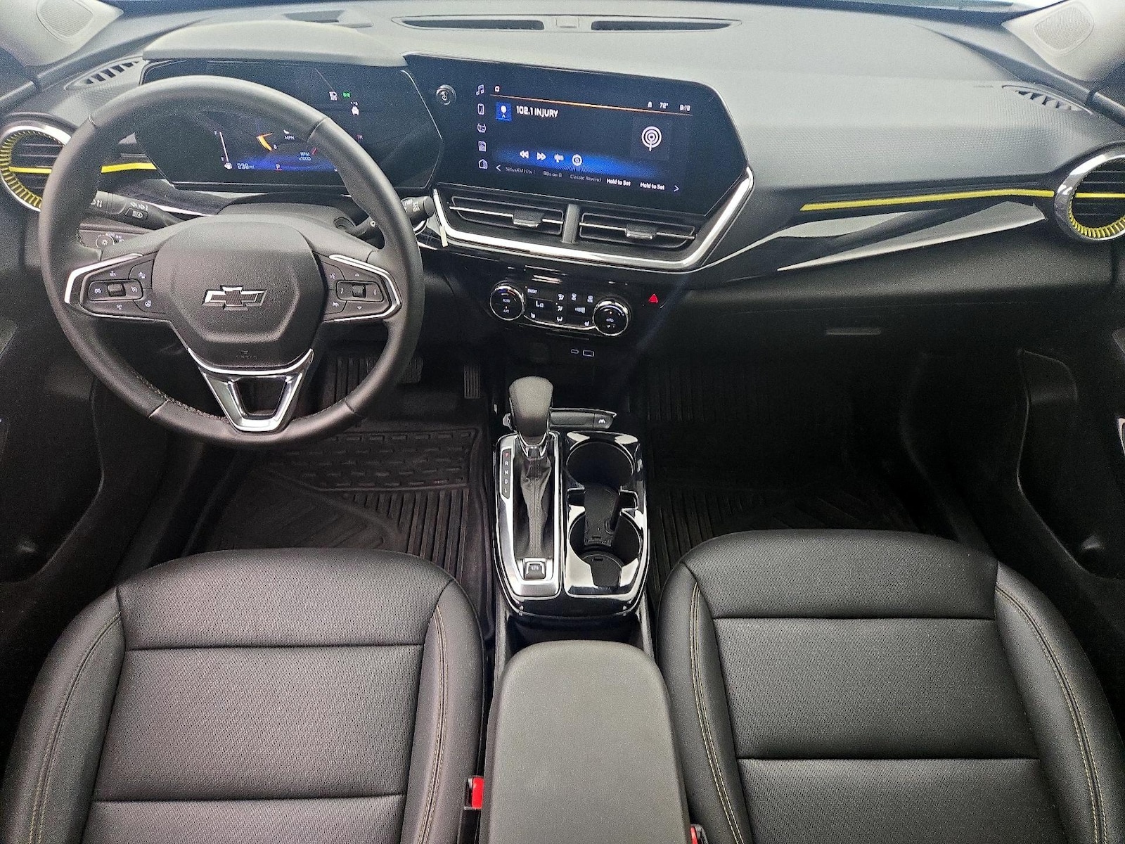2025 Chevrolet Trax Activ - Photo 8