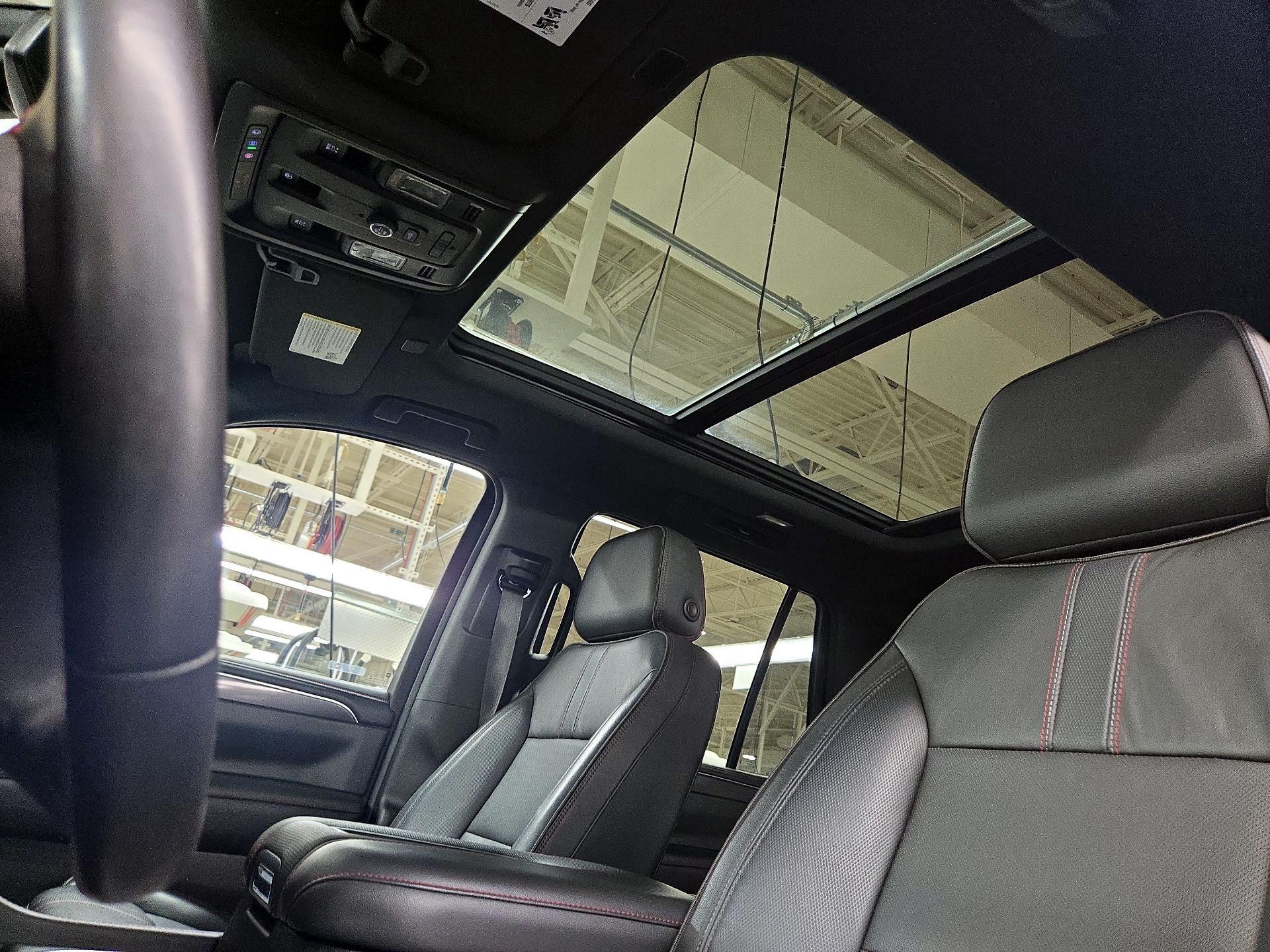 Thumbnail: 2021 Chevrolet Tahoe - 19