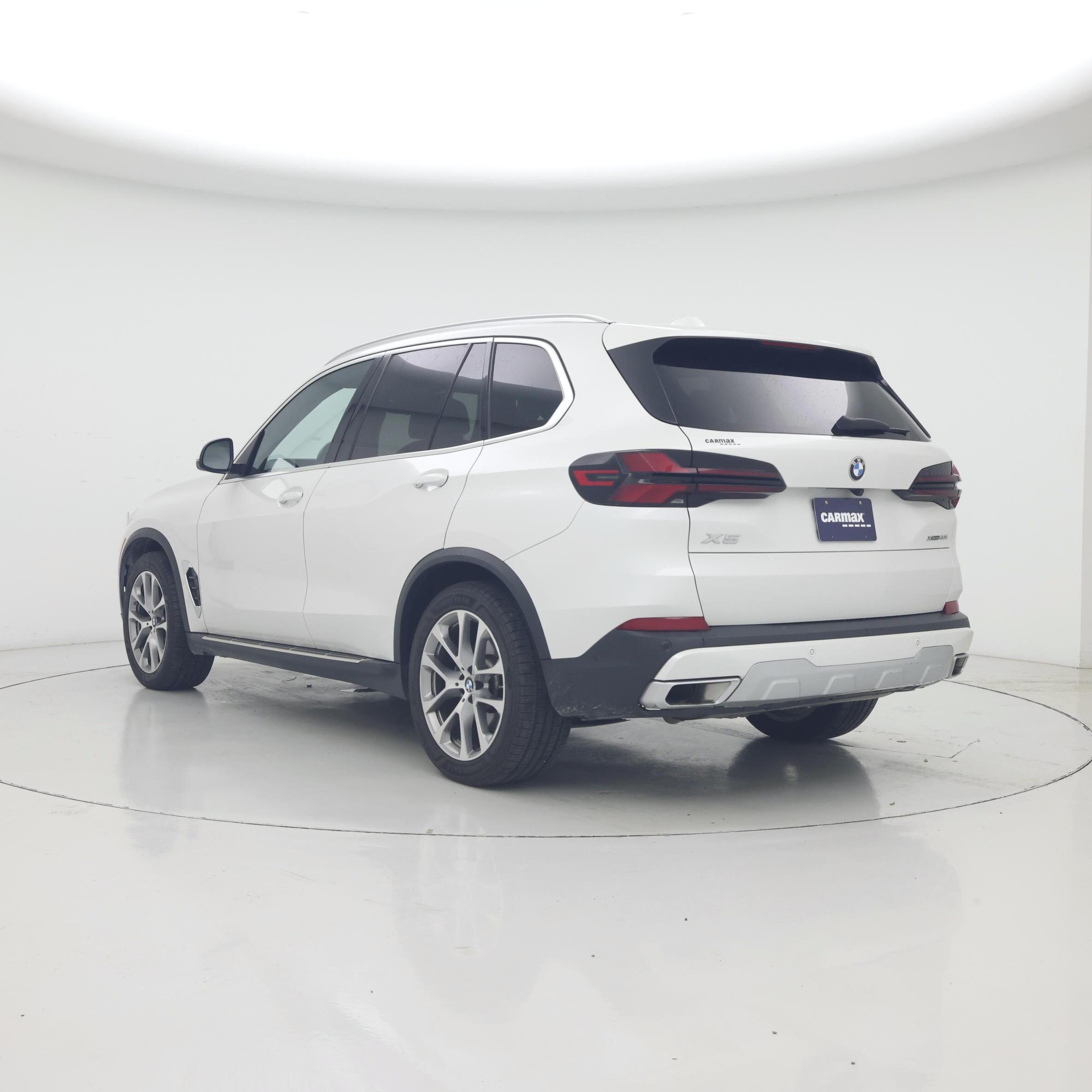 Thumbnail: 2024 BMW X5 - 2