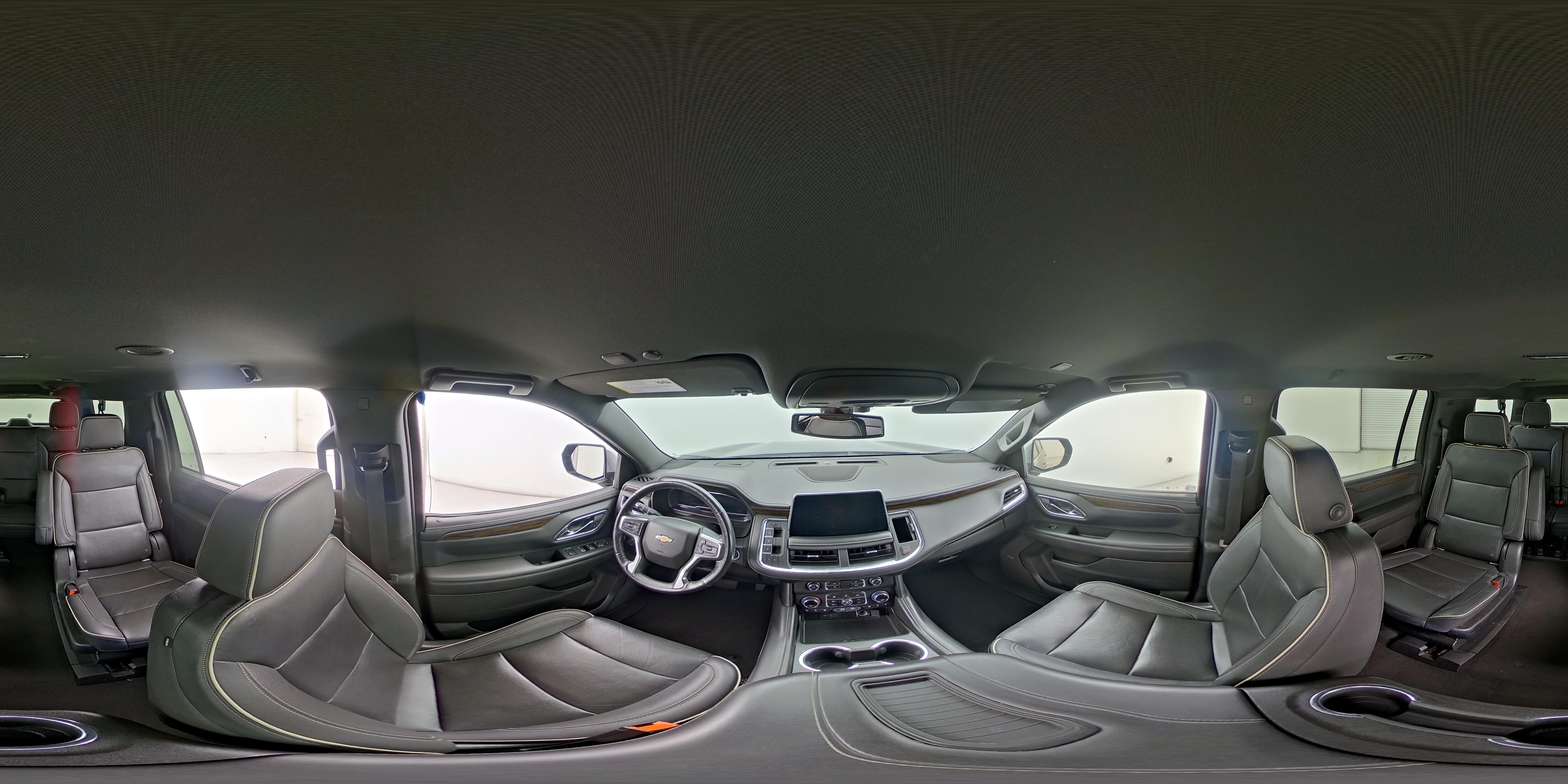 2022 Chevrolet Suburban Premier - Photo 24